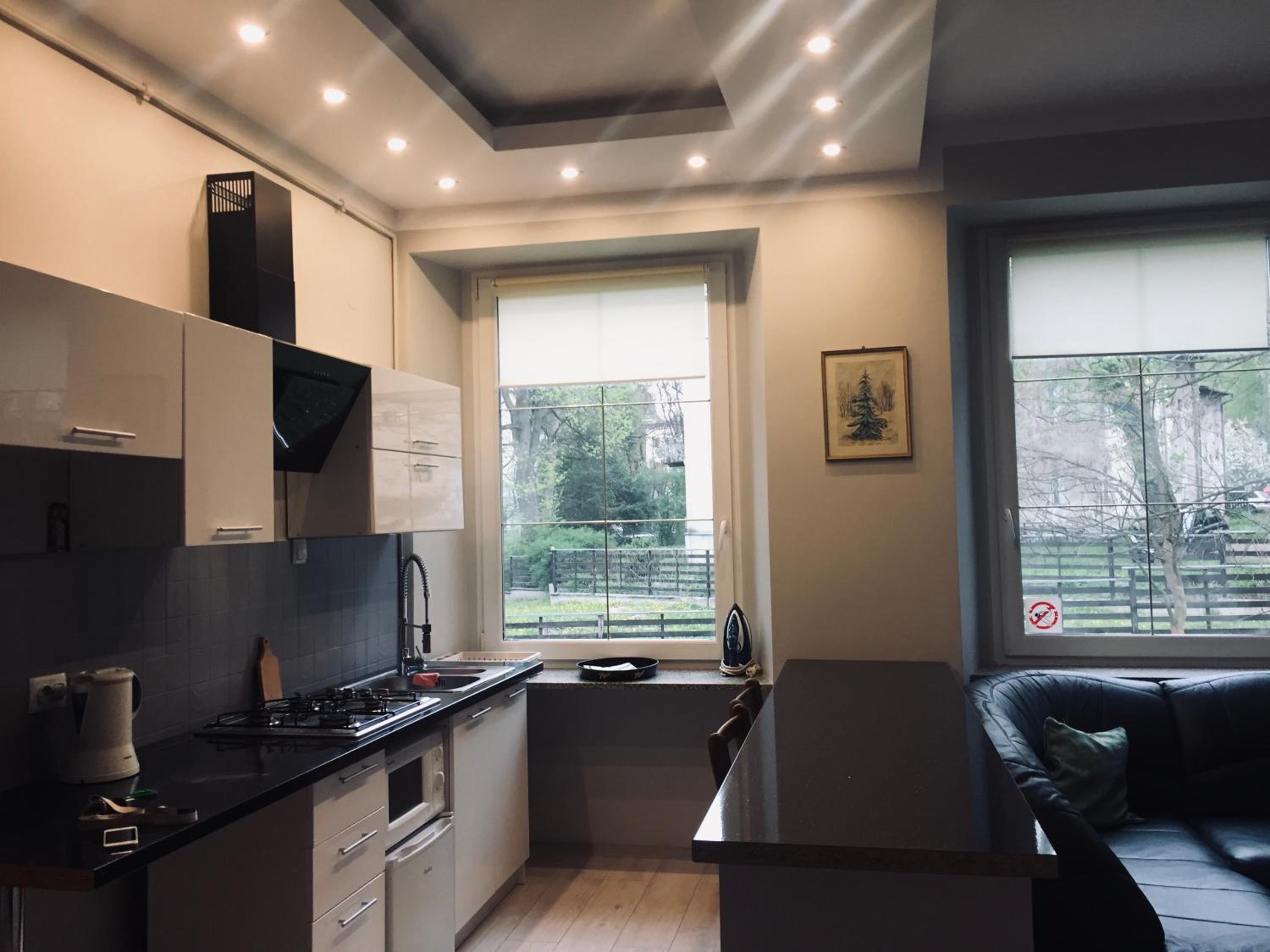 One-Bedroom Apartment - Photo 6