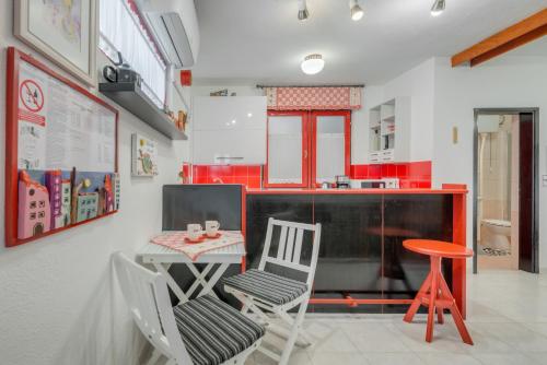 Apartment with Terrace photo 1