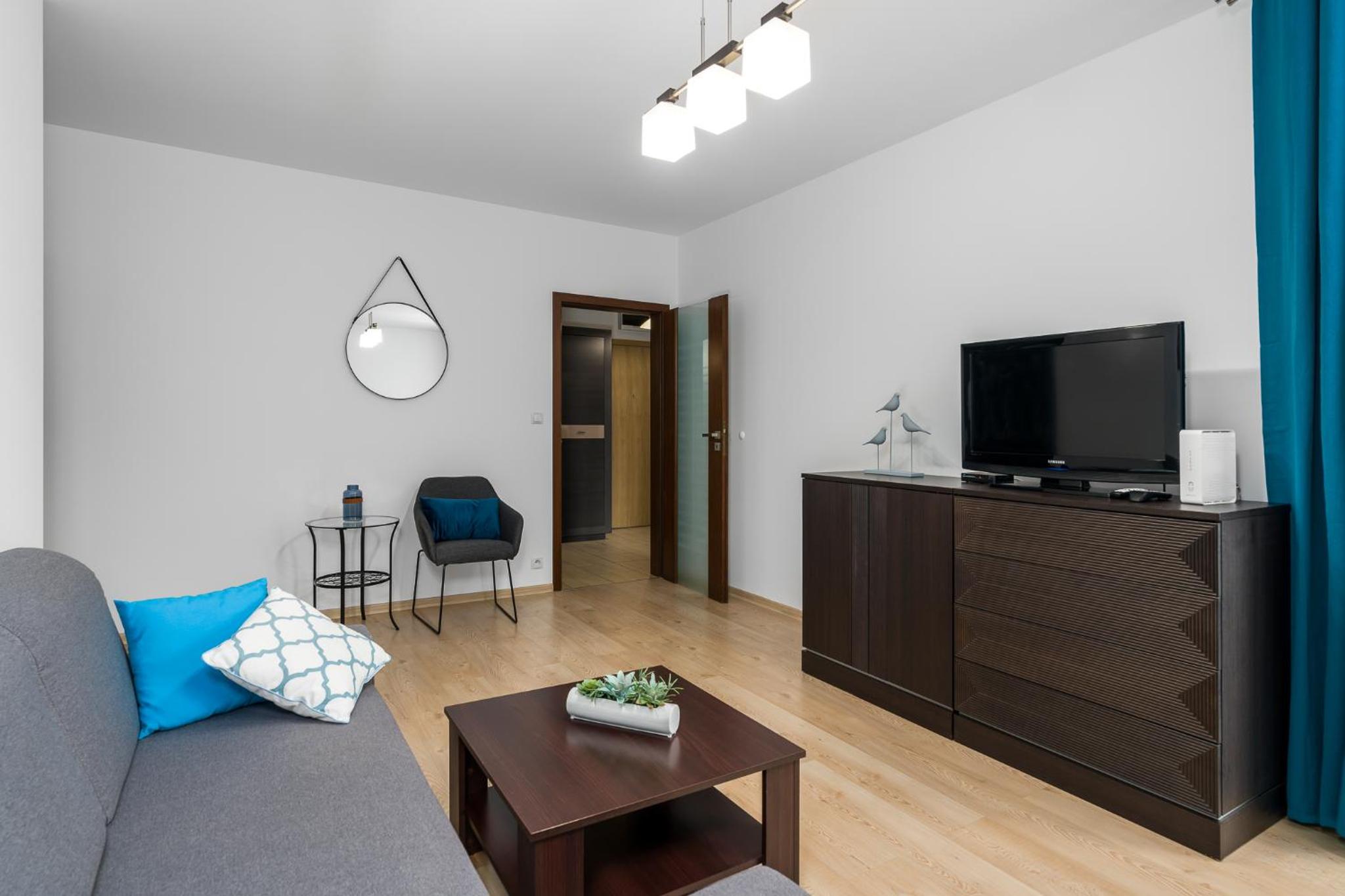 One-Bedroom Apartment - Photo 7