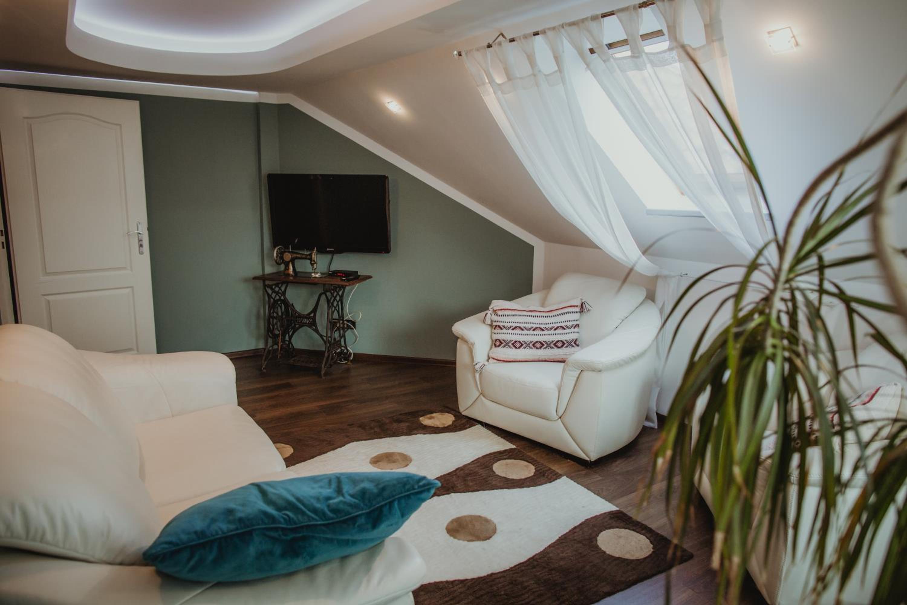 Villa photo 2
