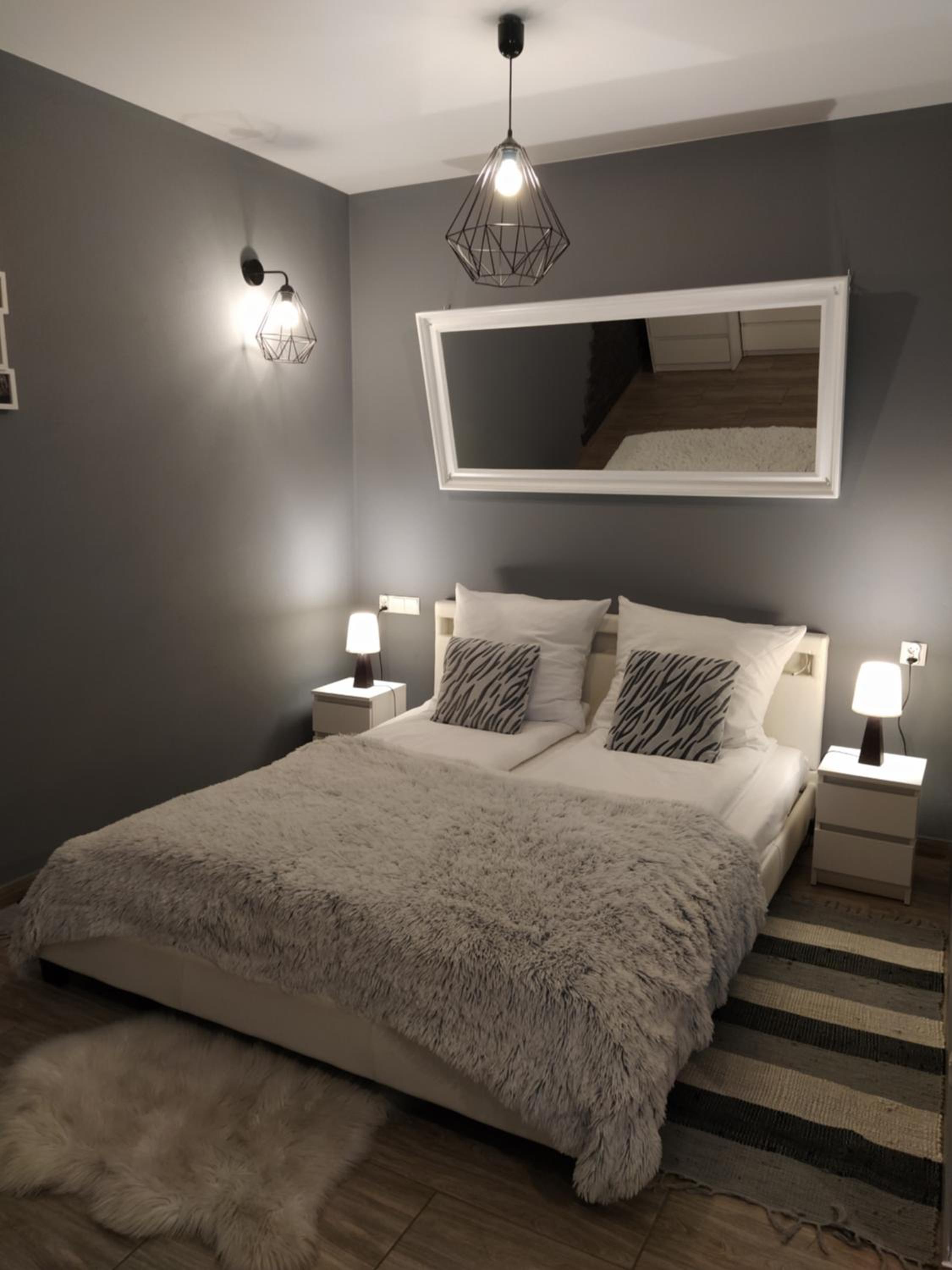 One-Bedroom Apartment - Photo 5