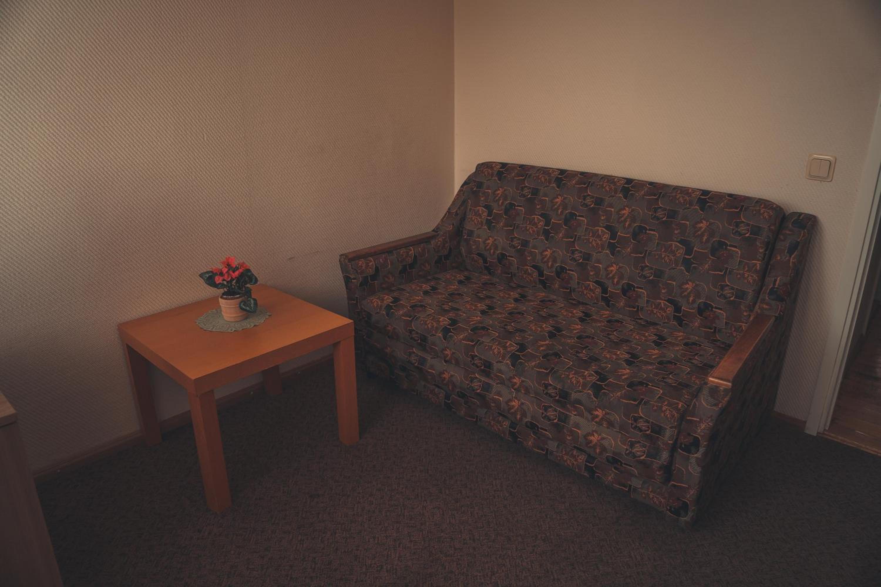 Single Room with Bathroom photo 3