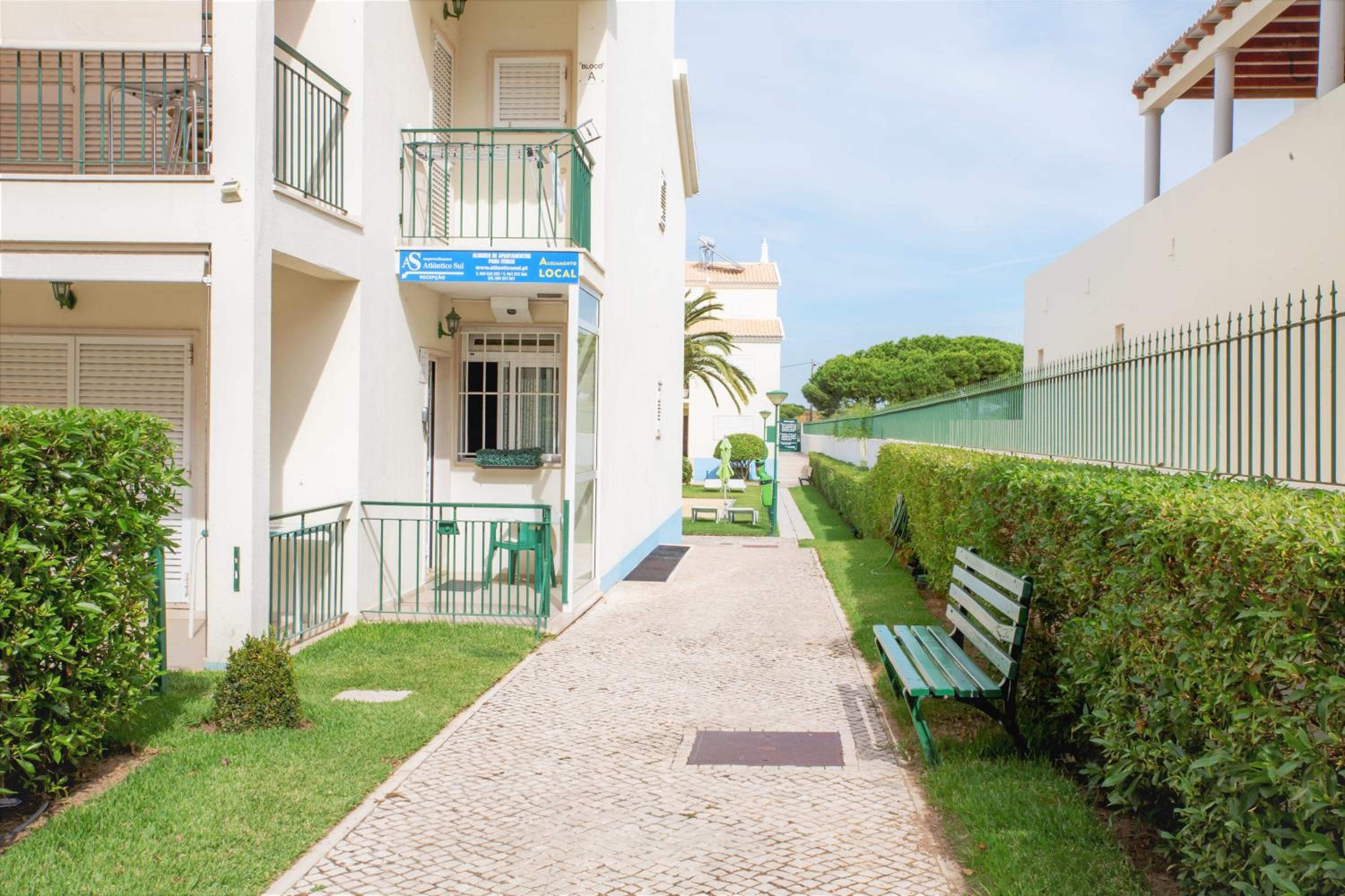 One-Bedroom Apartment (2 Adults + 1 Children)