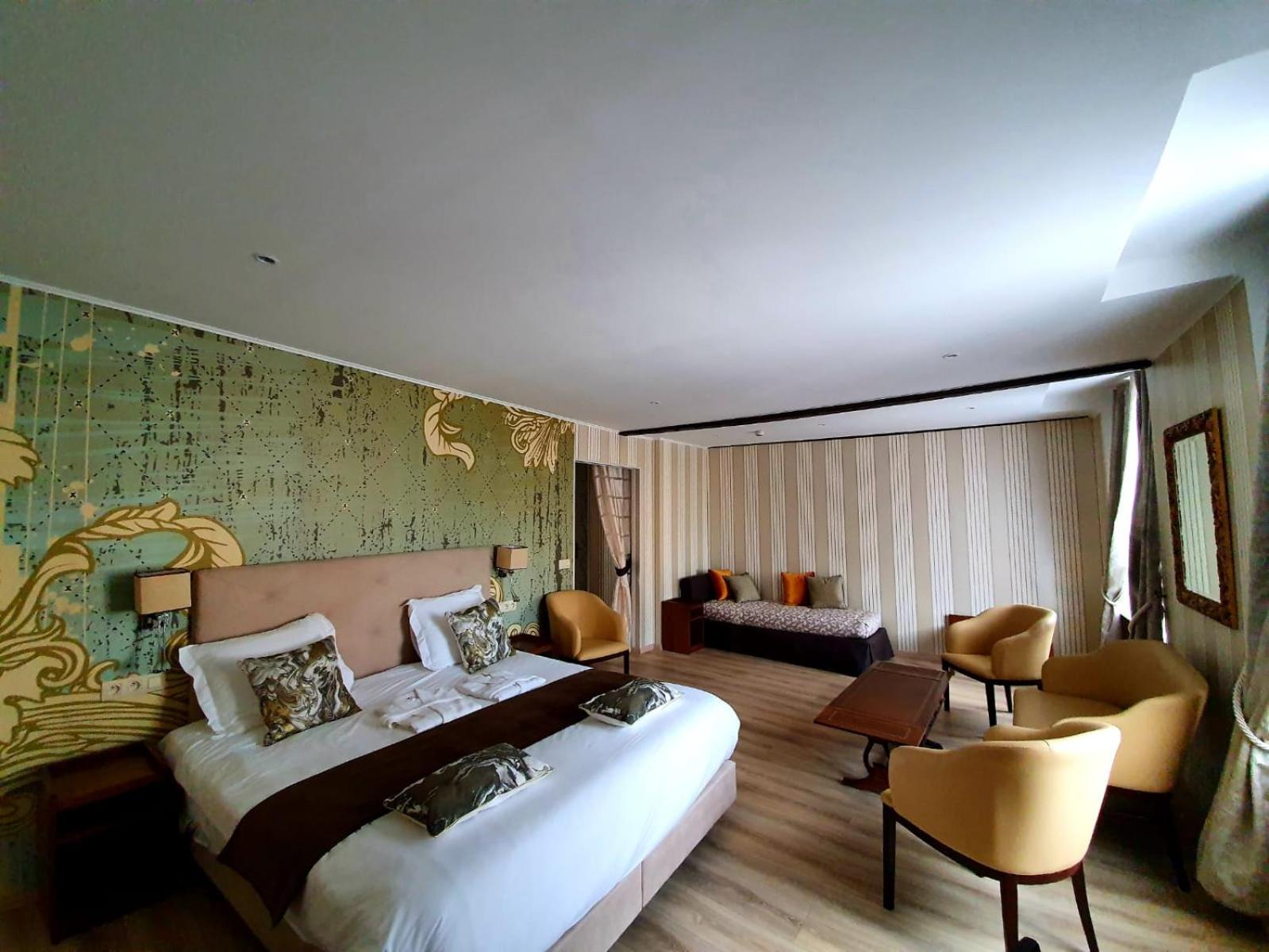 Superior Suite