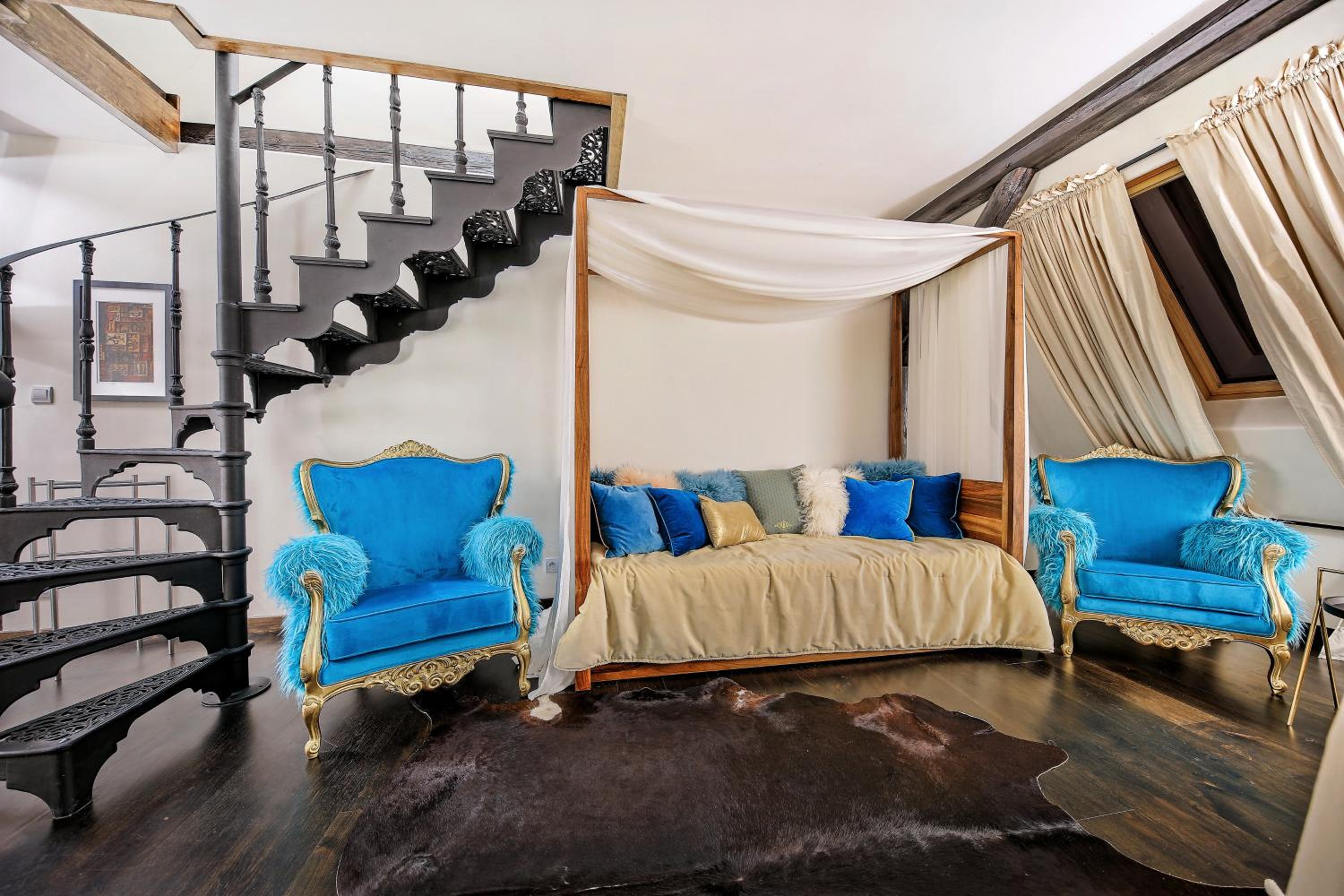 Deluxe Double Room (2) - Photo 4