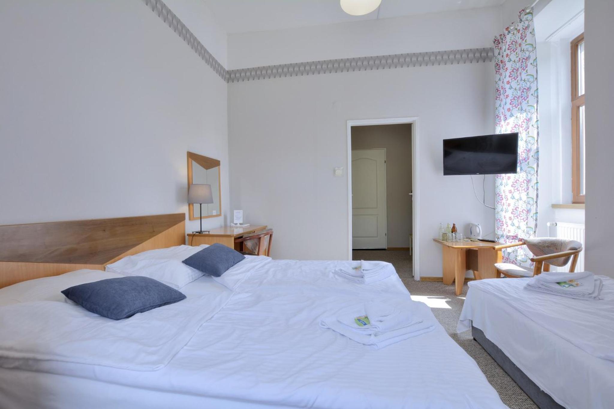 Double Room with Extra Bed