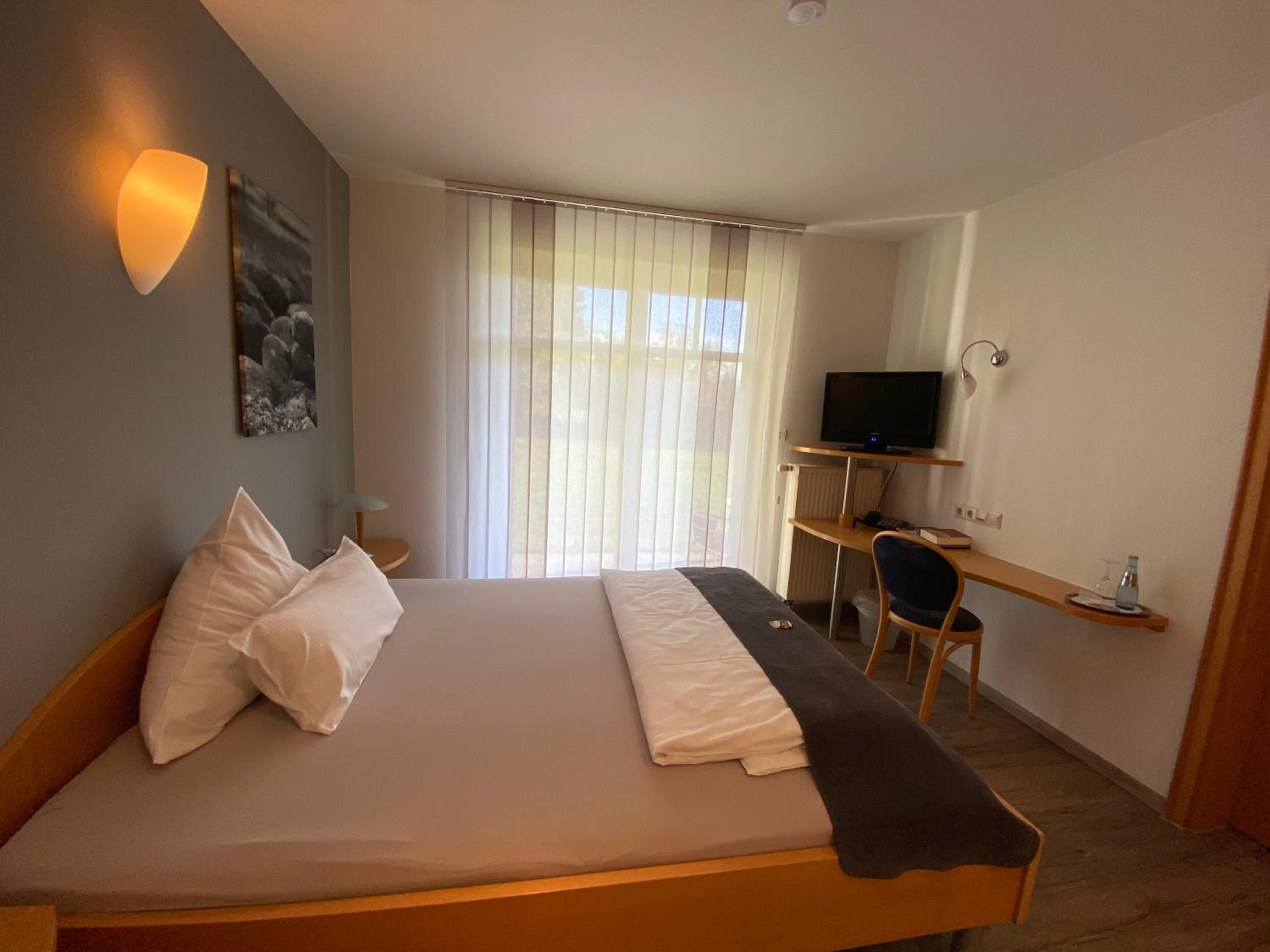 Comfort Double Room (Single Use)