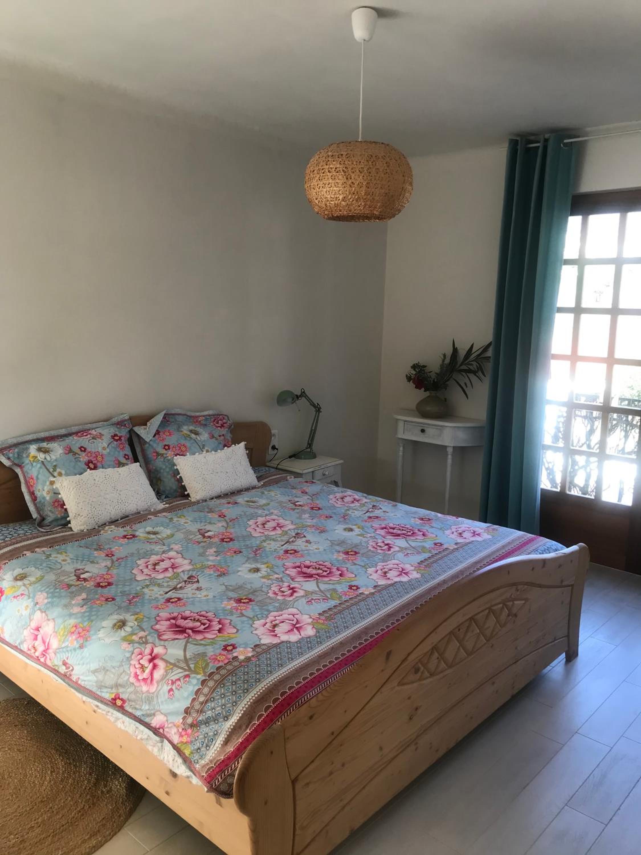 King Room with Two King Beds photo 3