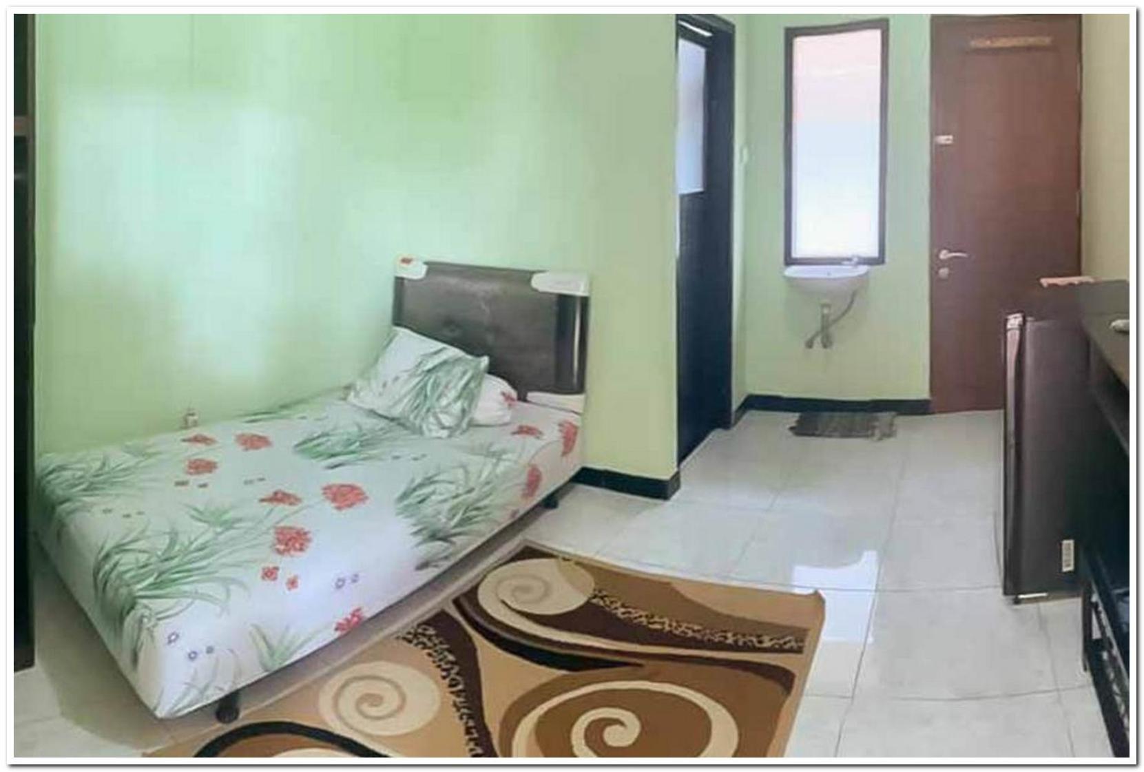 Budget Single Room