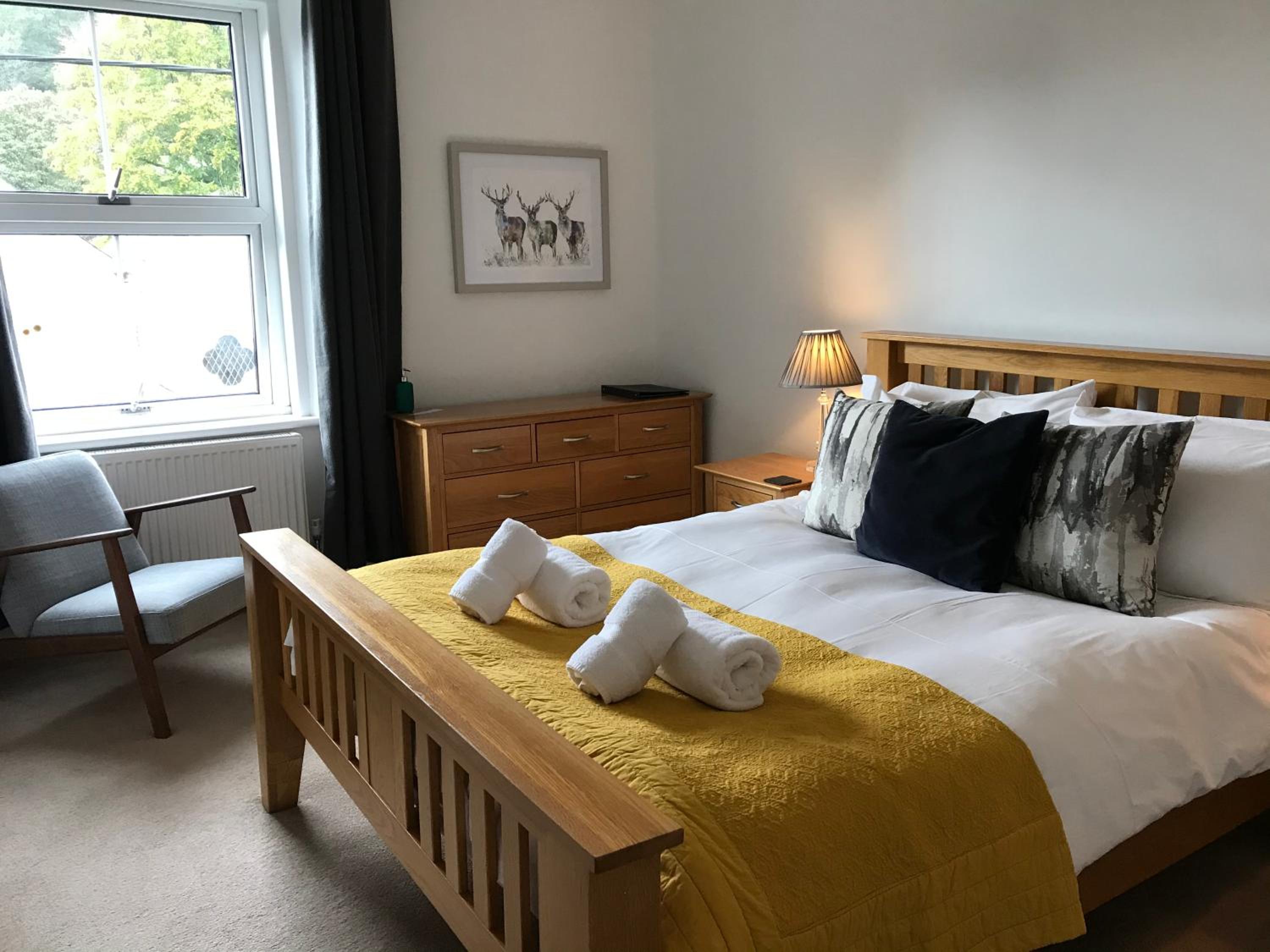 Deluxe King Room