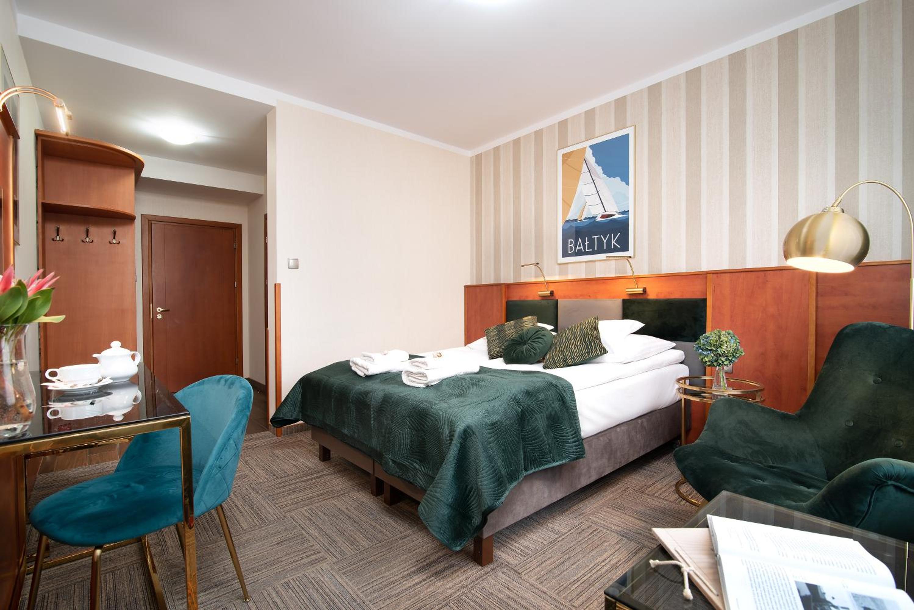 Standard Double Room photo 2