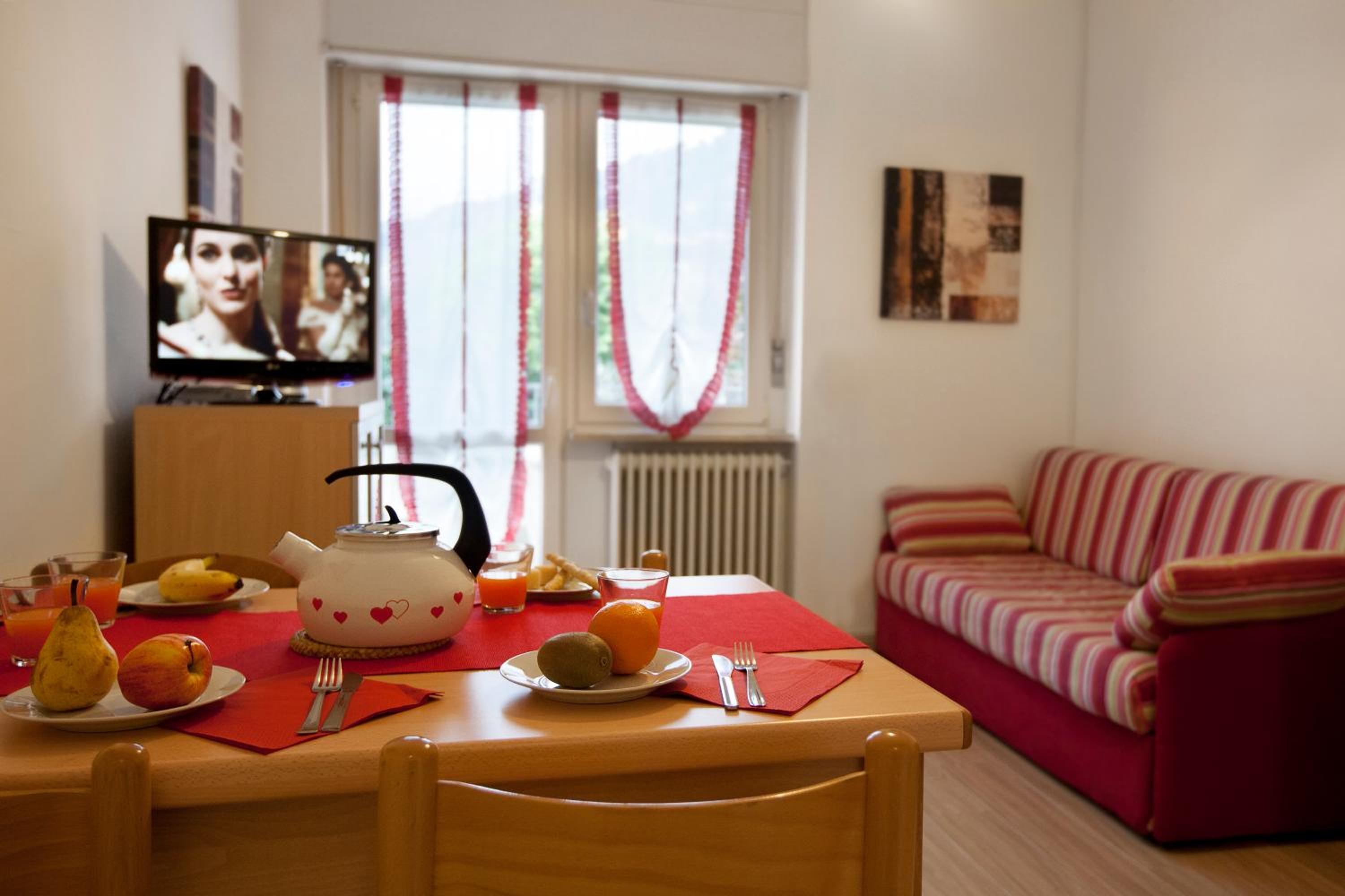 One-Bedroom Apartment (4 Adults) photo 3