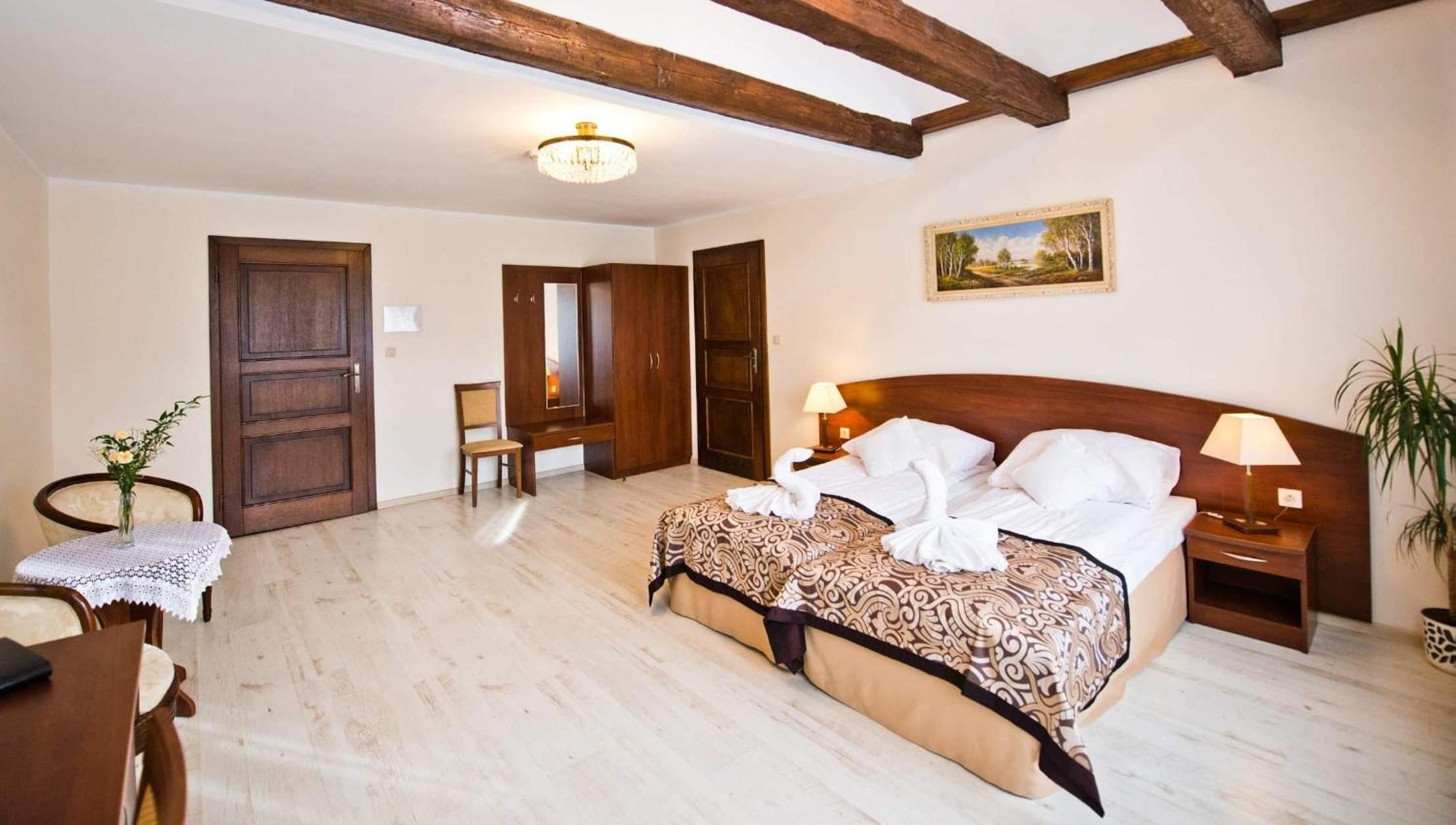 Deluxe Double Room with Balcony photo 1