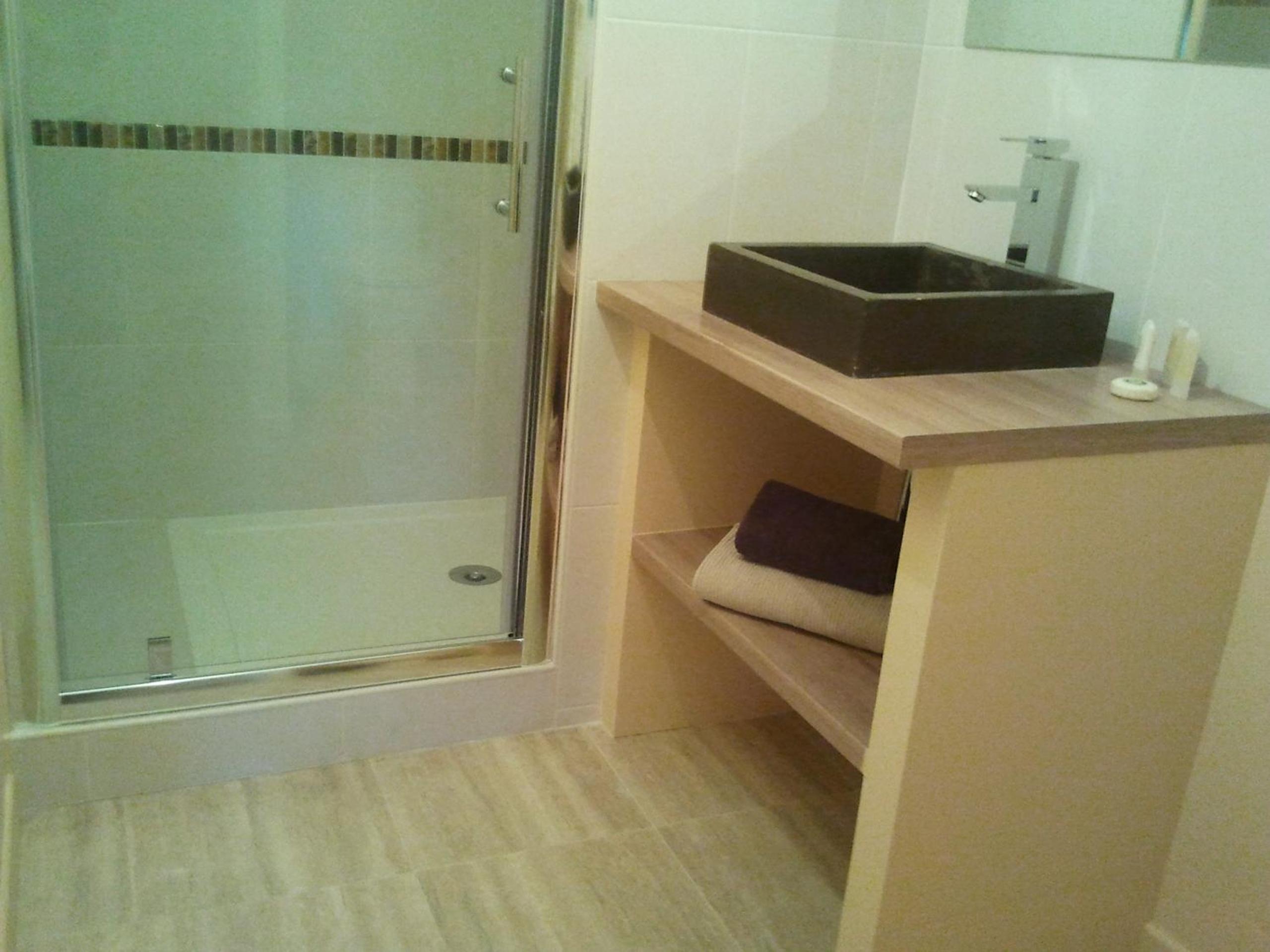 Double Room with Private External Bathroom