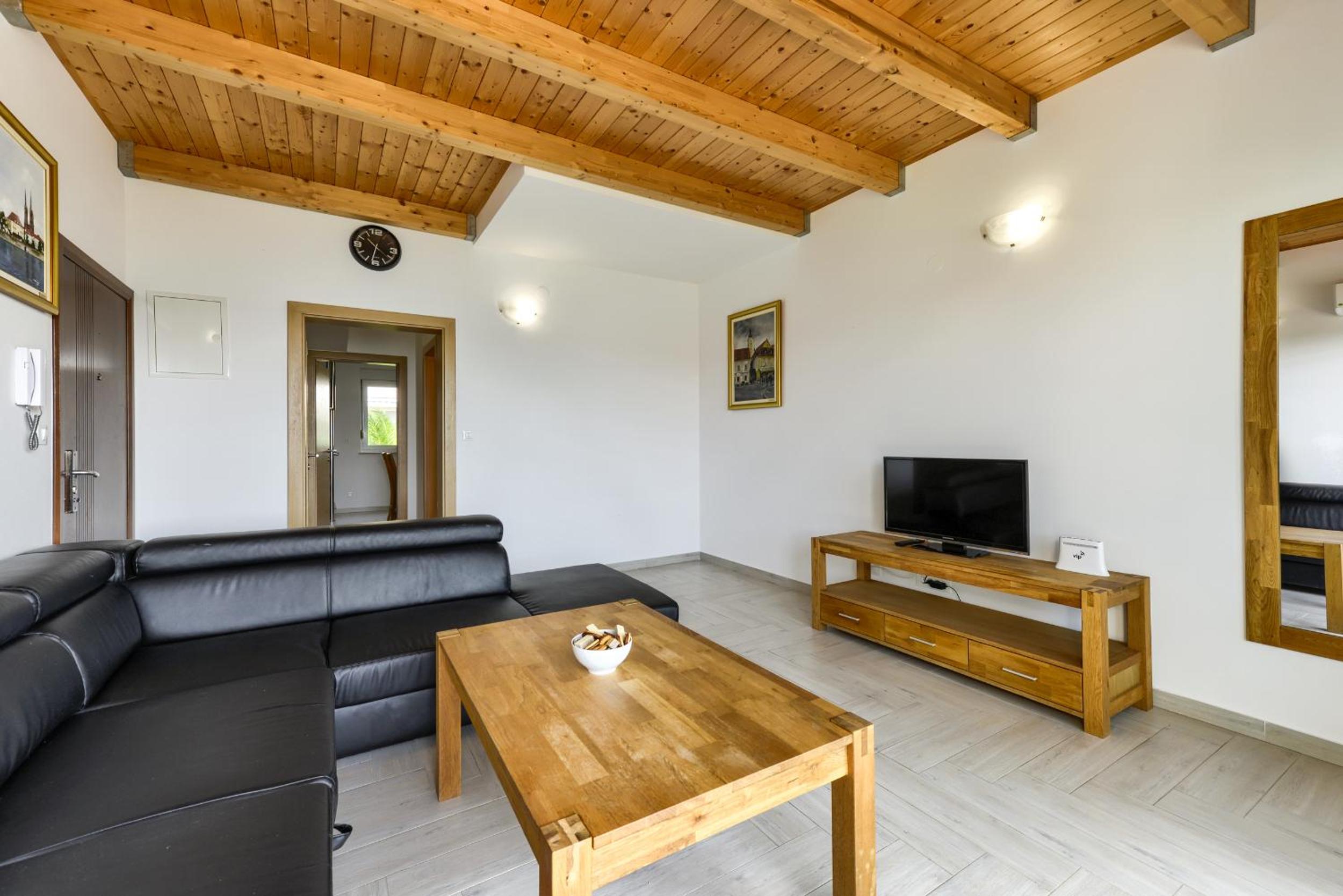 Apartment - Split Level photo 3