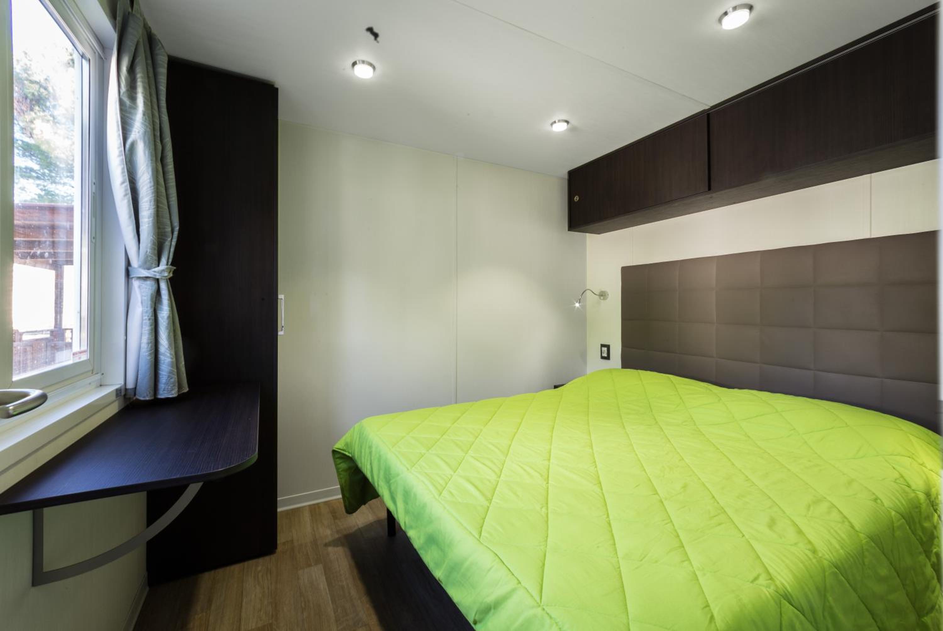 Mobile Home photo 3