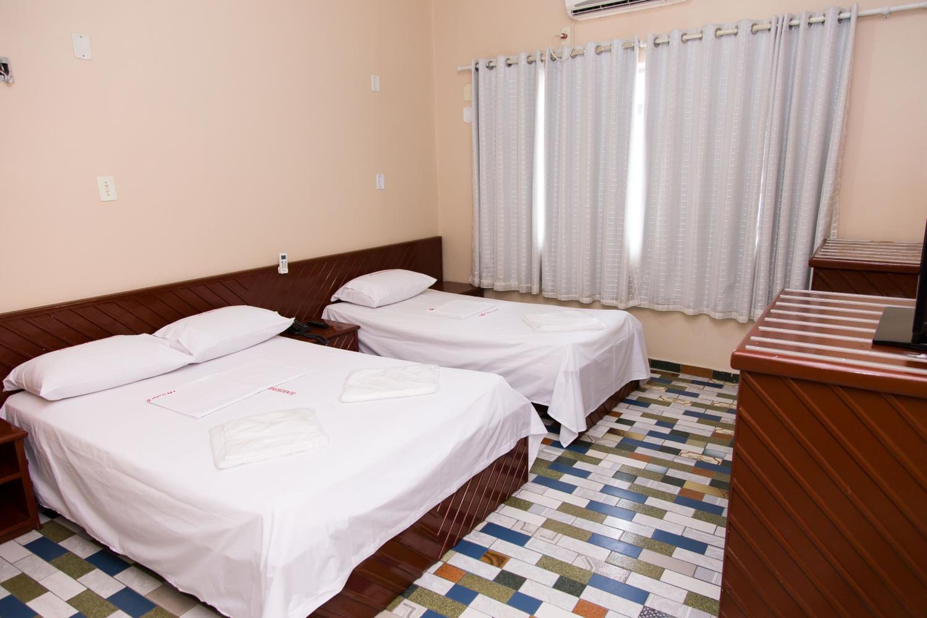 Standard Triple Room photo 2