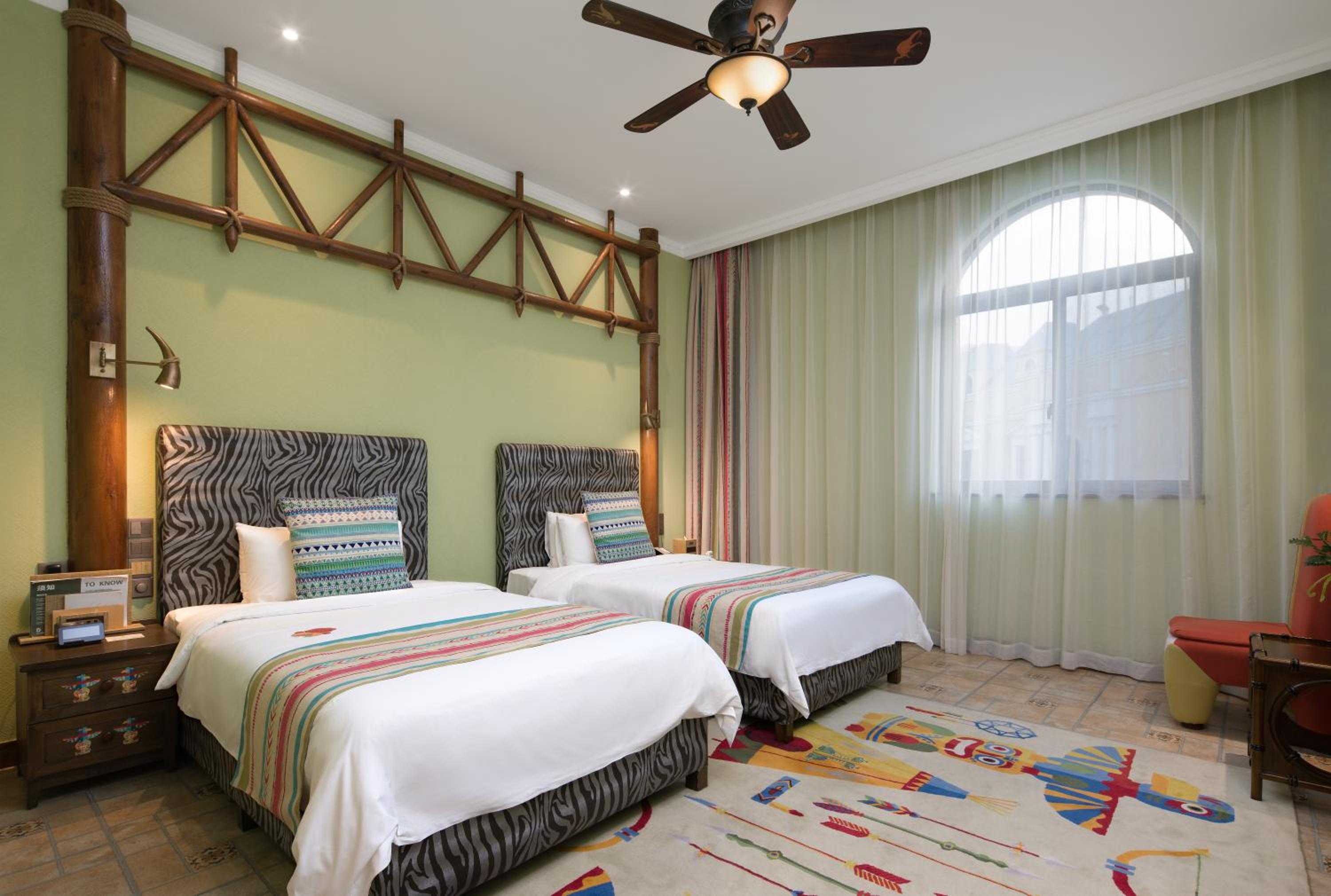 Superior Double or Twin Room photo 2