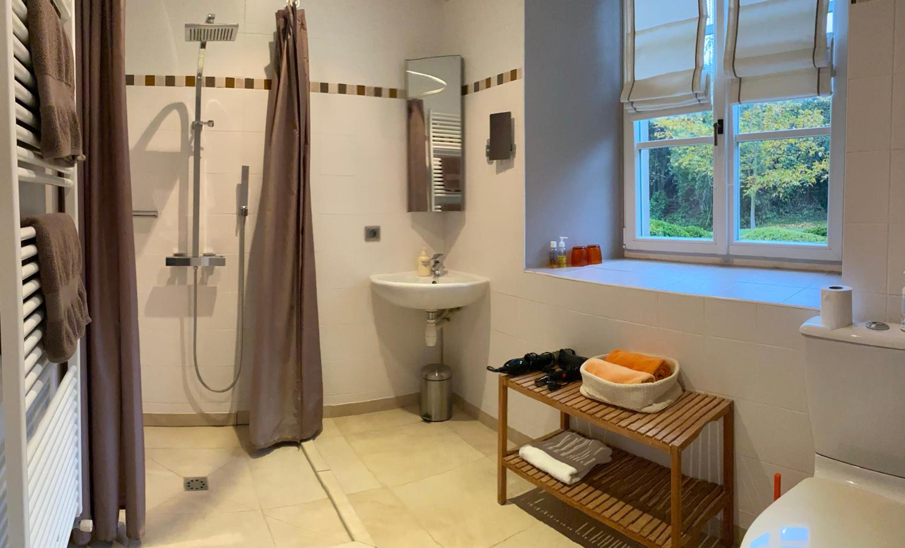 Superior Suite - Photo 1