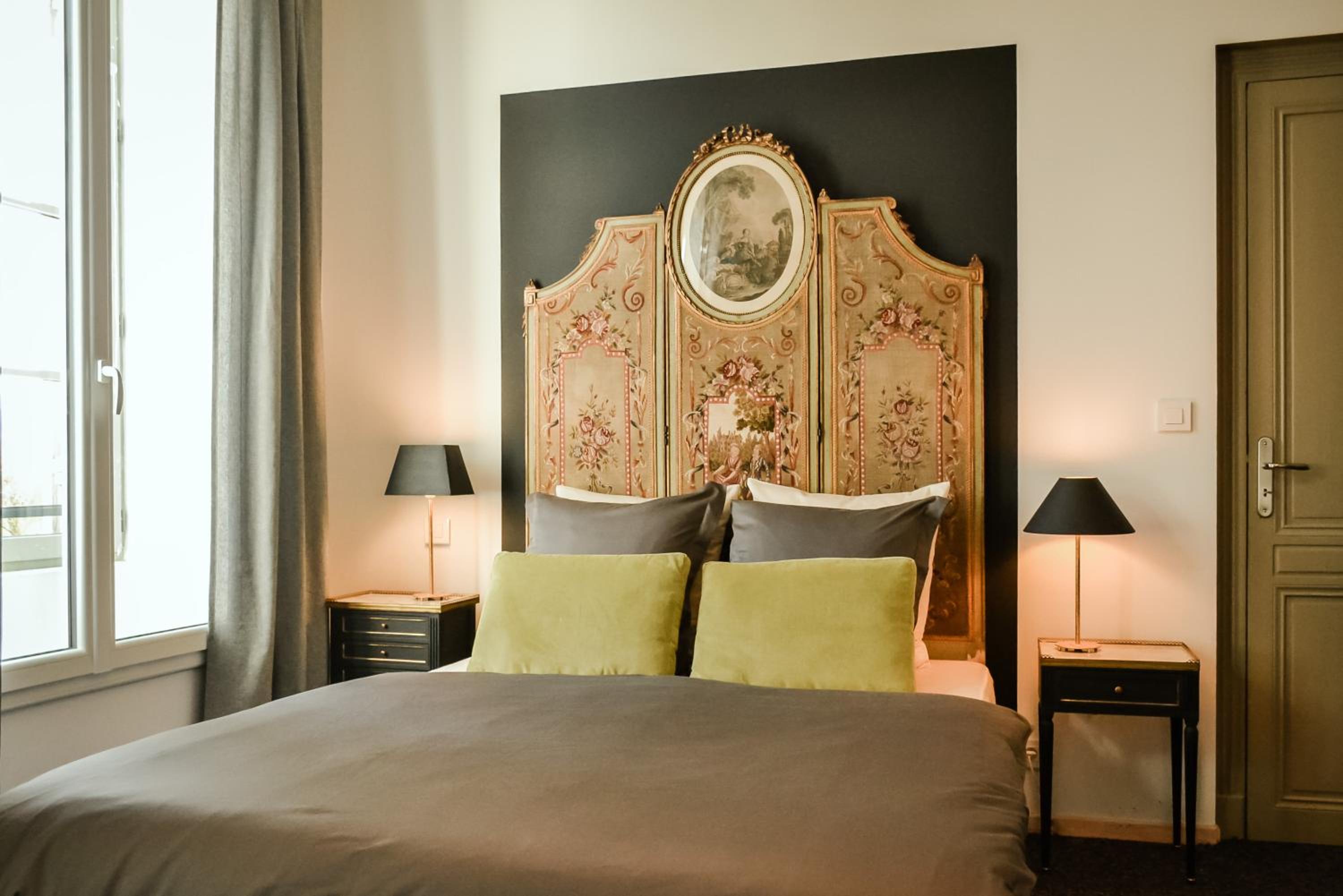 Queen Room