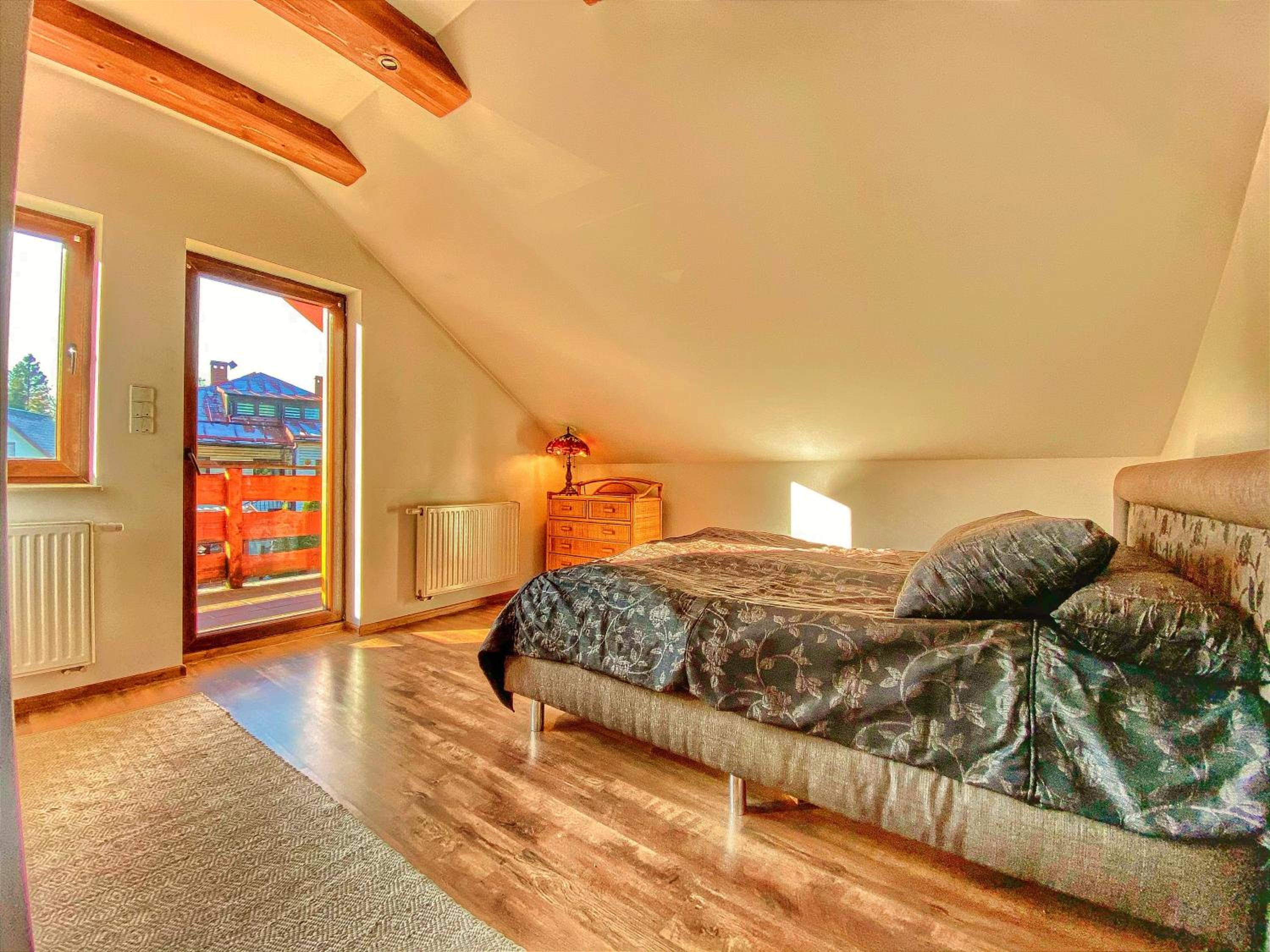 Villa photo 3