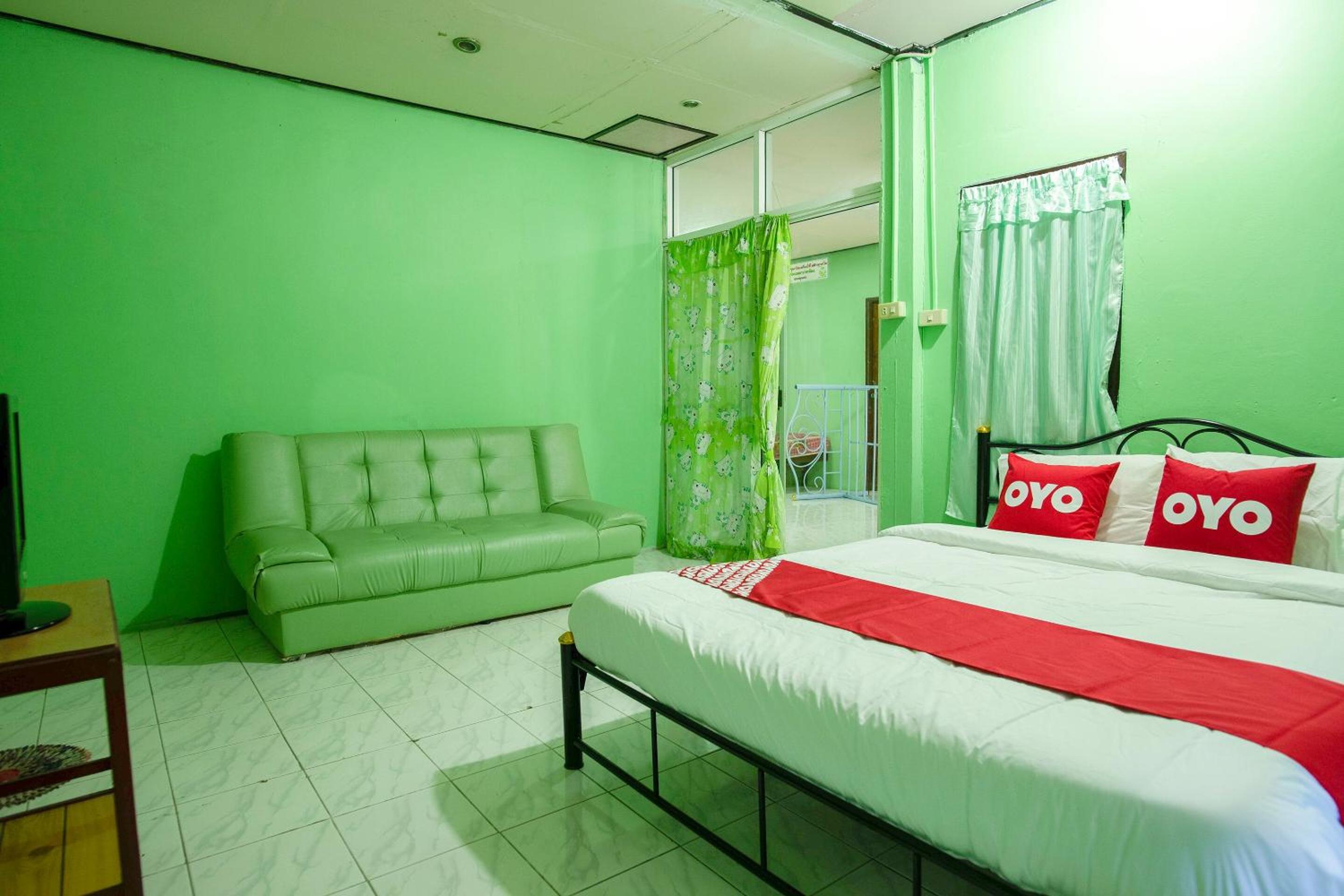 Economy Double Room photo 2