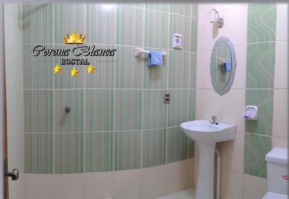 Single Room with Private Bathroom photo 2