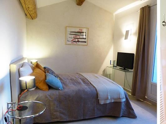 Small Double Room photo 2