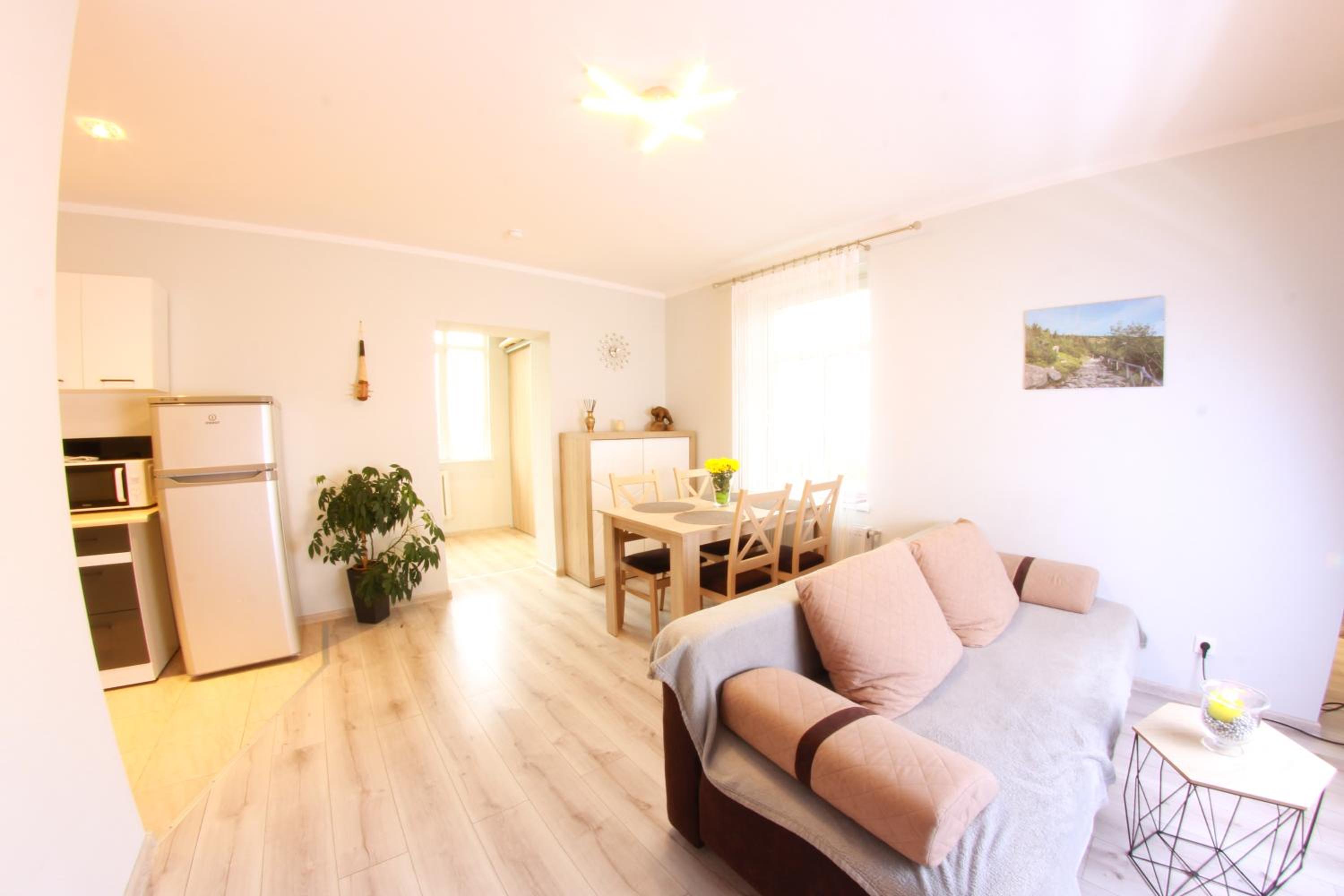 Apartment photo 1