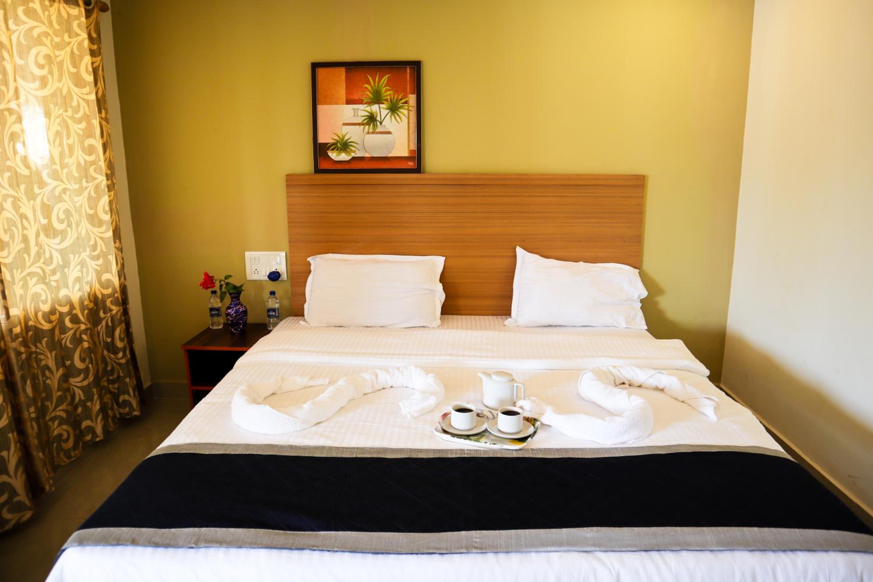 Deluxe King Room photo 3