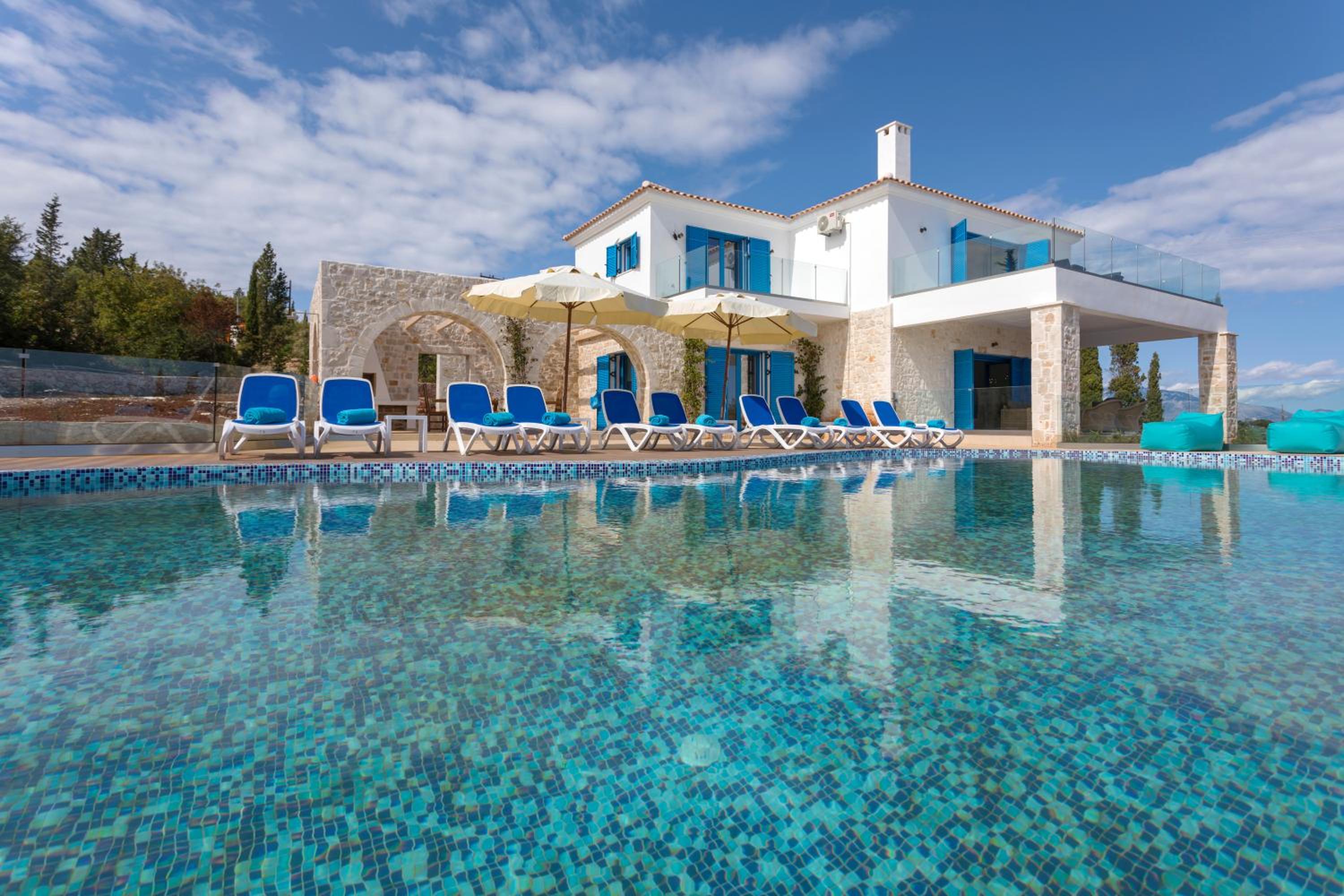 Deluxe Villa