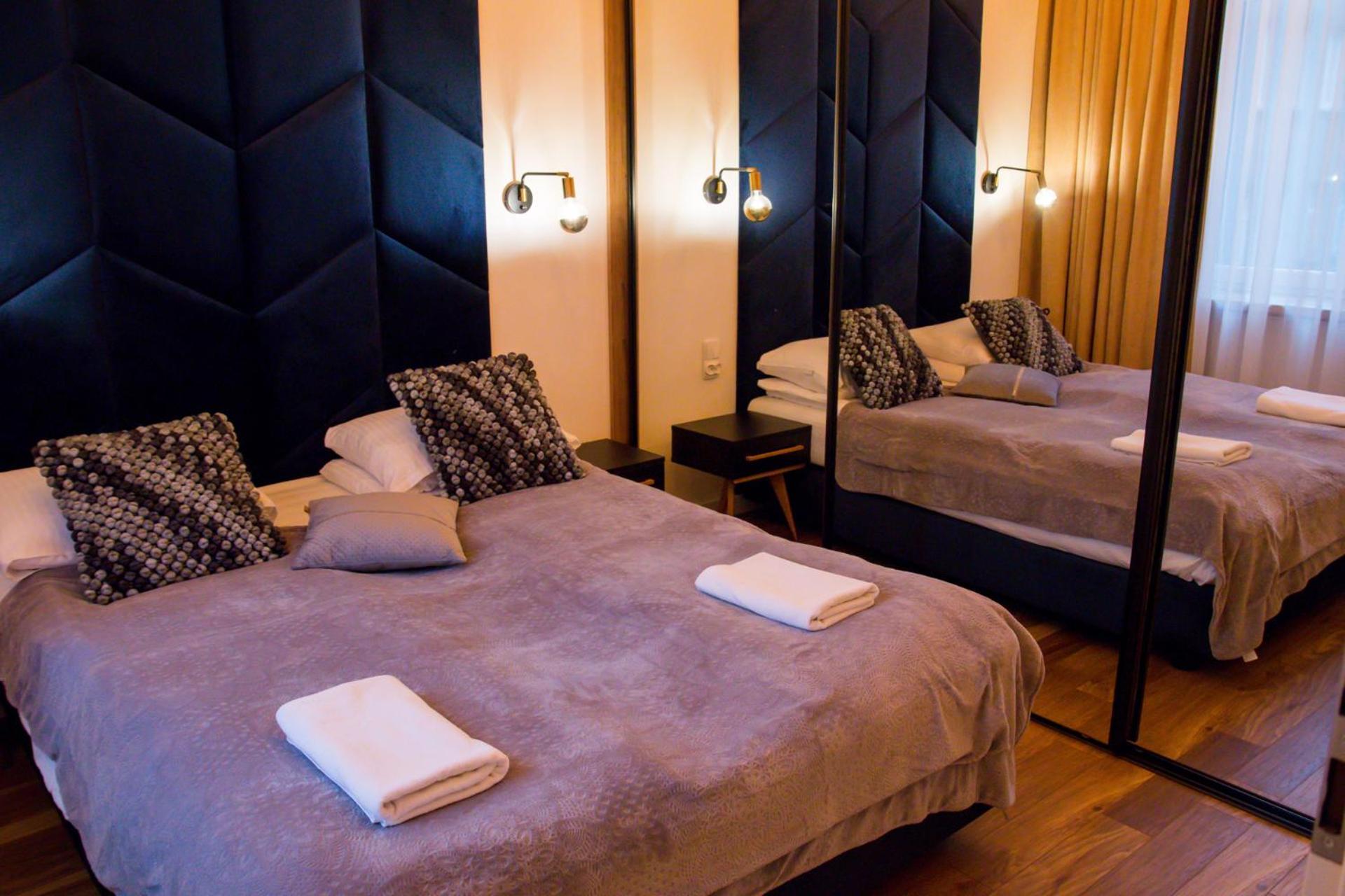 Deluxe Suite - Photo 15
