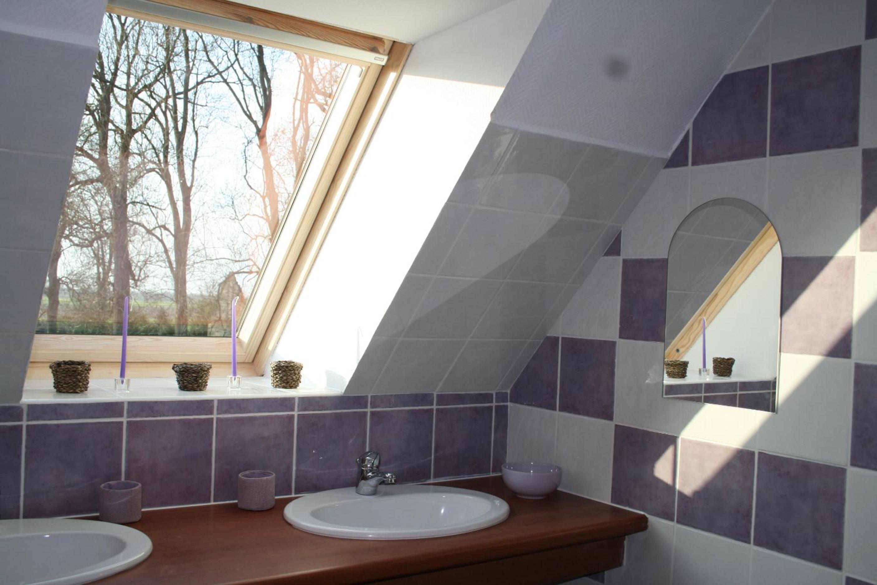 Large Double Room photo 1