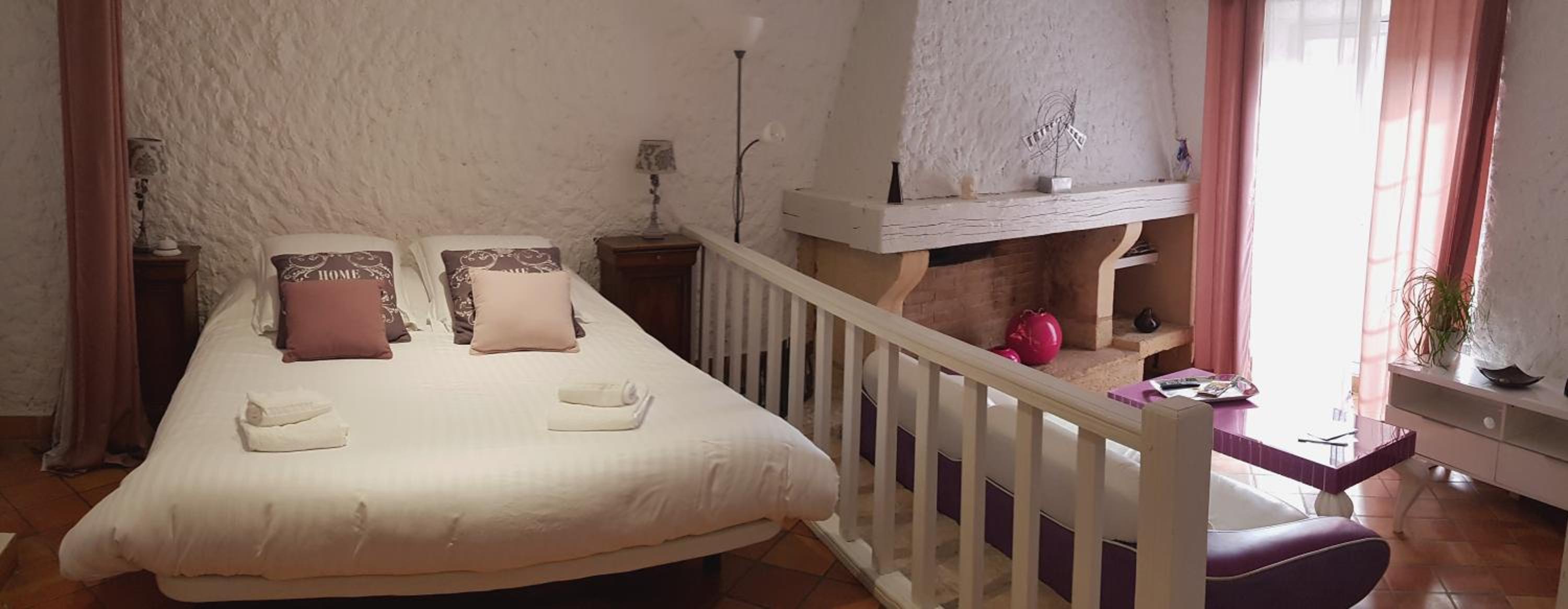 Superior Double Room - Photo 2