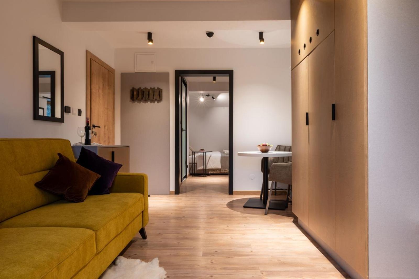Deluxe Quadruple Room - Photo 1