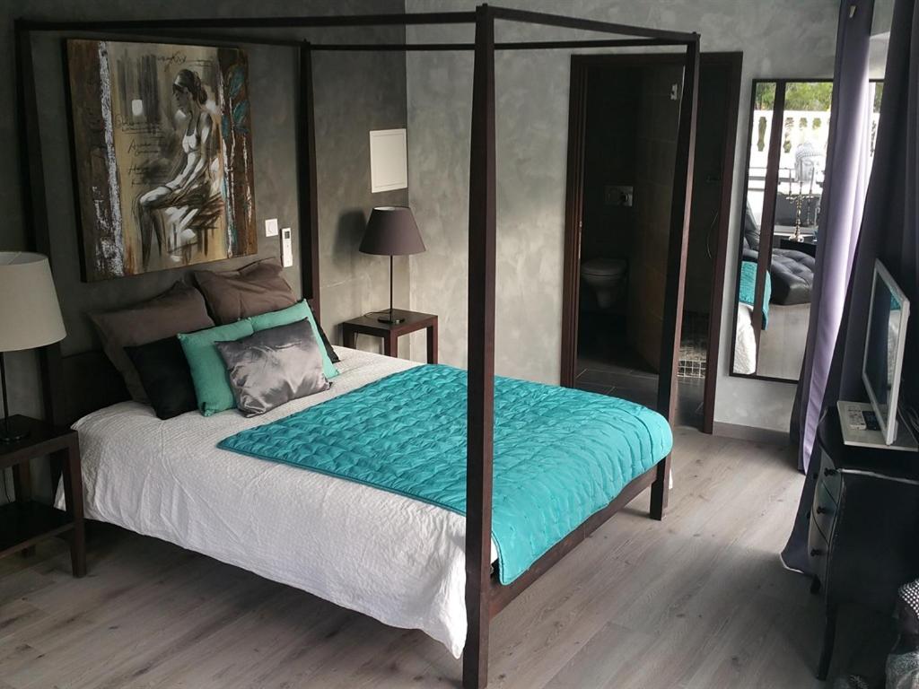 Large Double Room photo 2