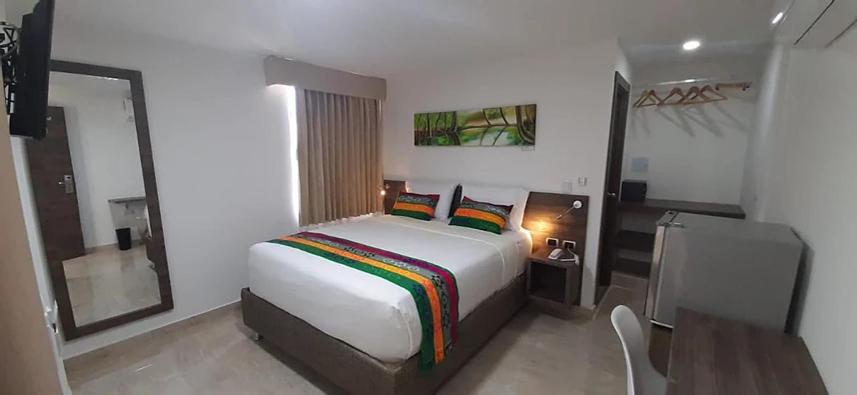Deluxe Room (2 Adults + 1 Child)