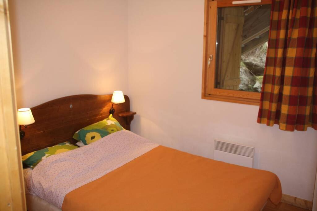 Three-Bedroom Apartment - Photo 18