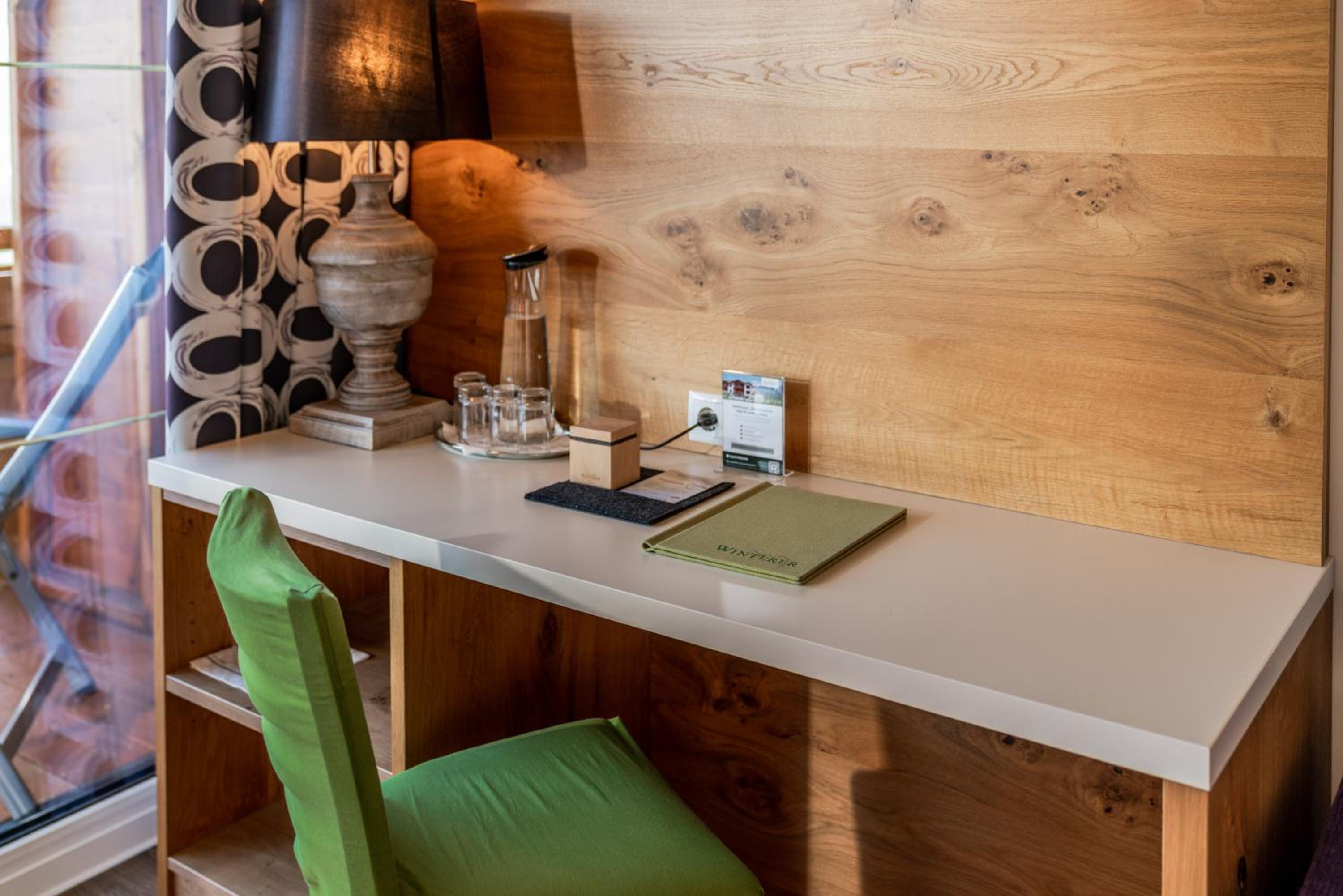 Junior Suite with Balcony - Photo 1
