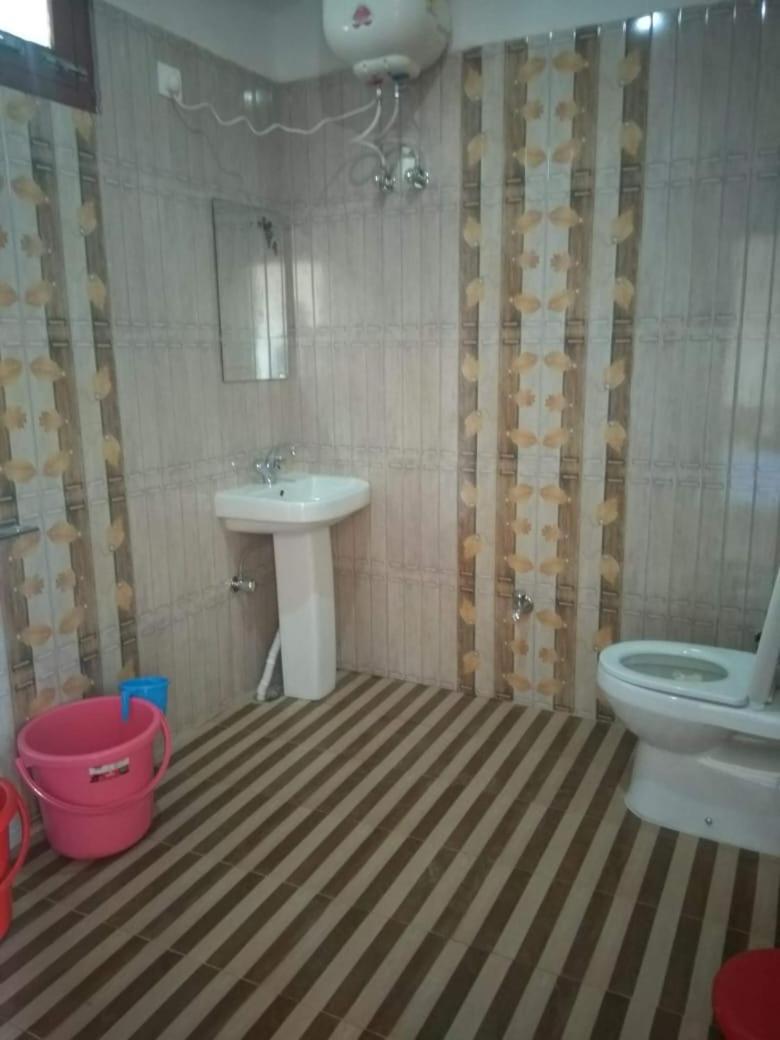 Triple Room - Photo 11
