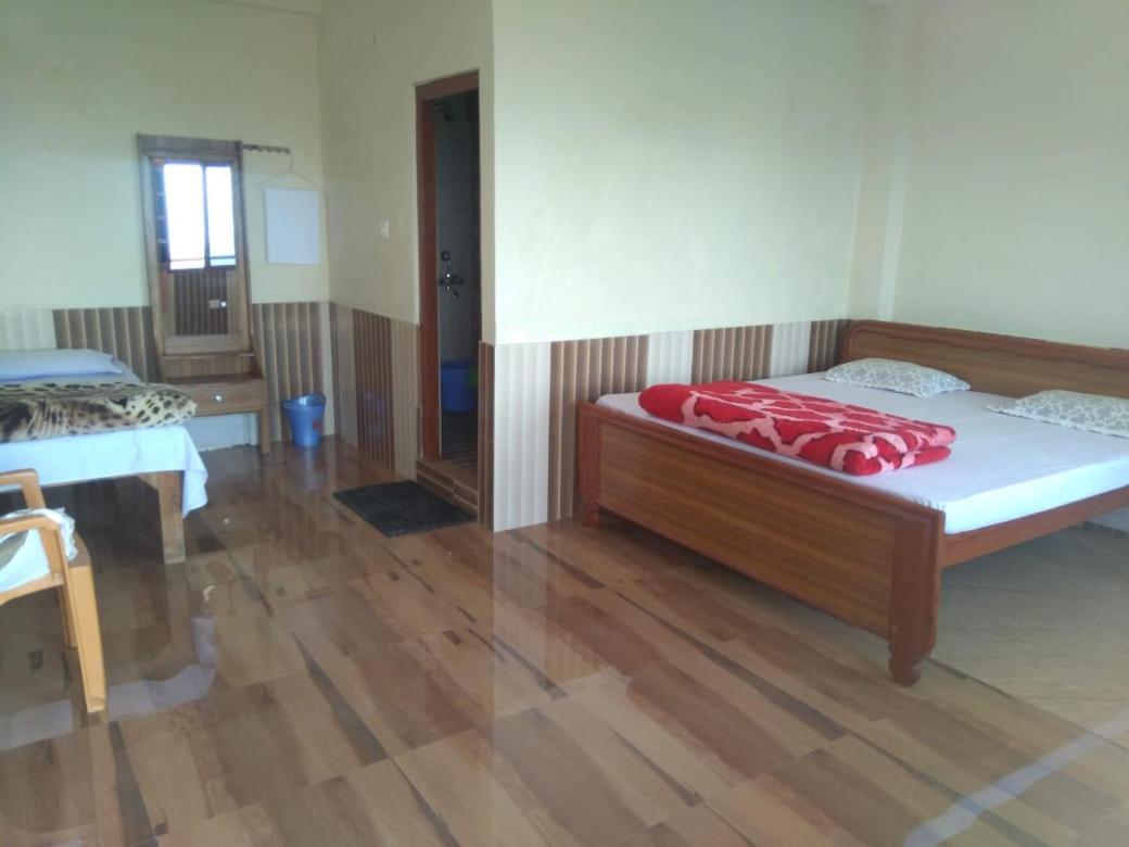 Triple Room - Photo 13