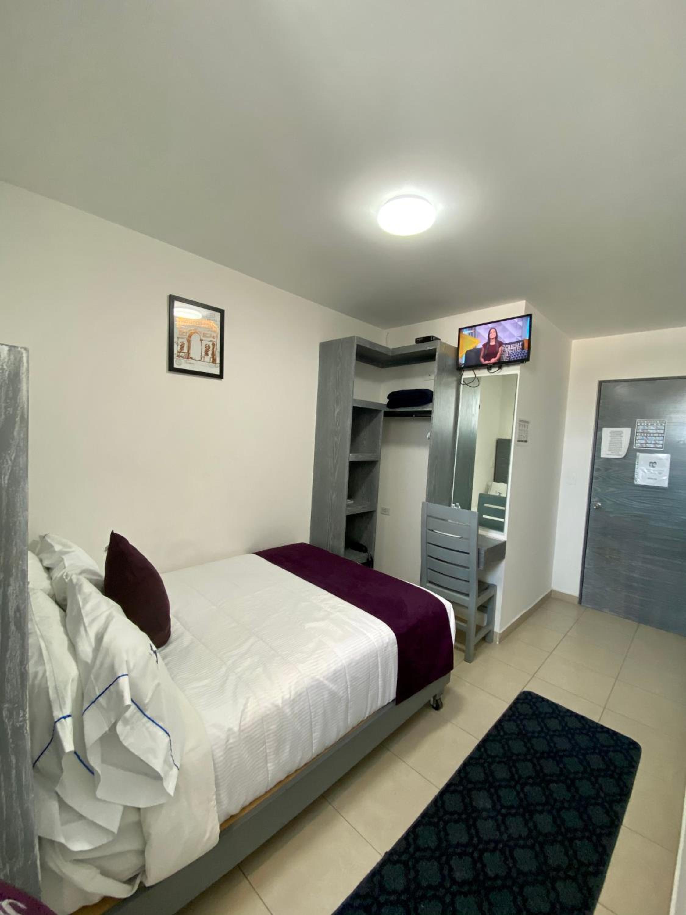 Deluxe Double Room photo 2