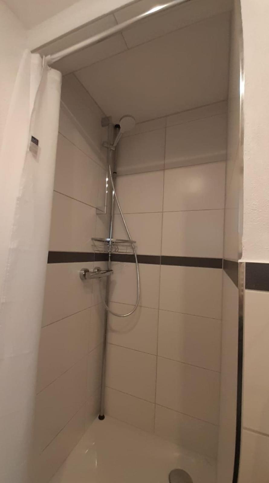 Budget Double Room photo 2