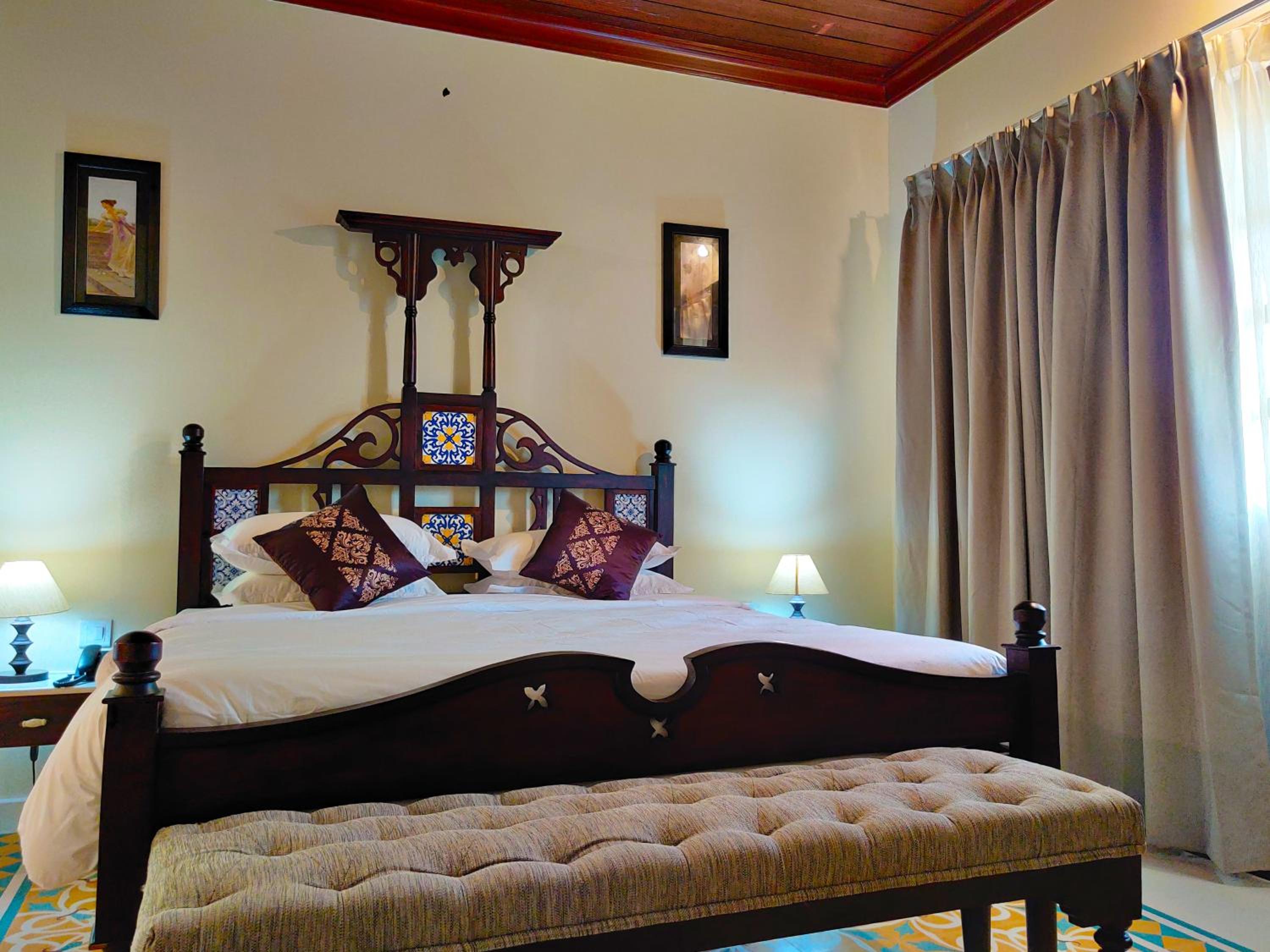 The Foothills - A Boutique Hotel