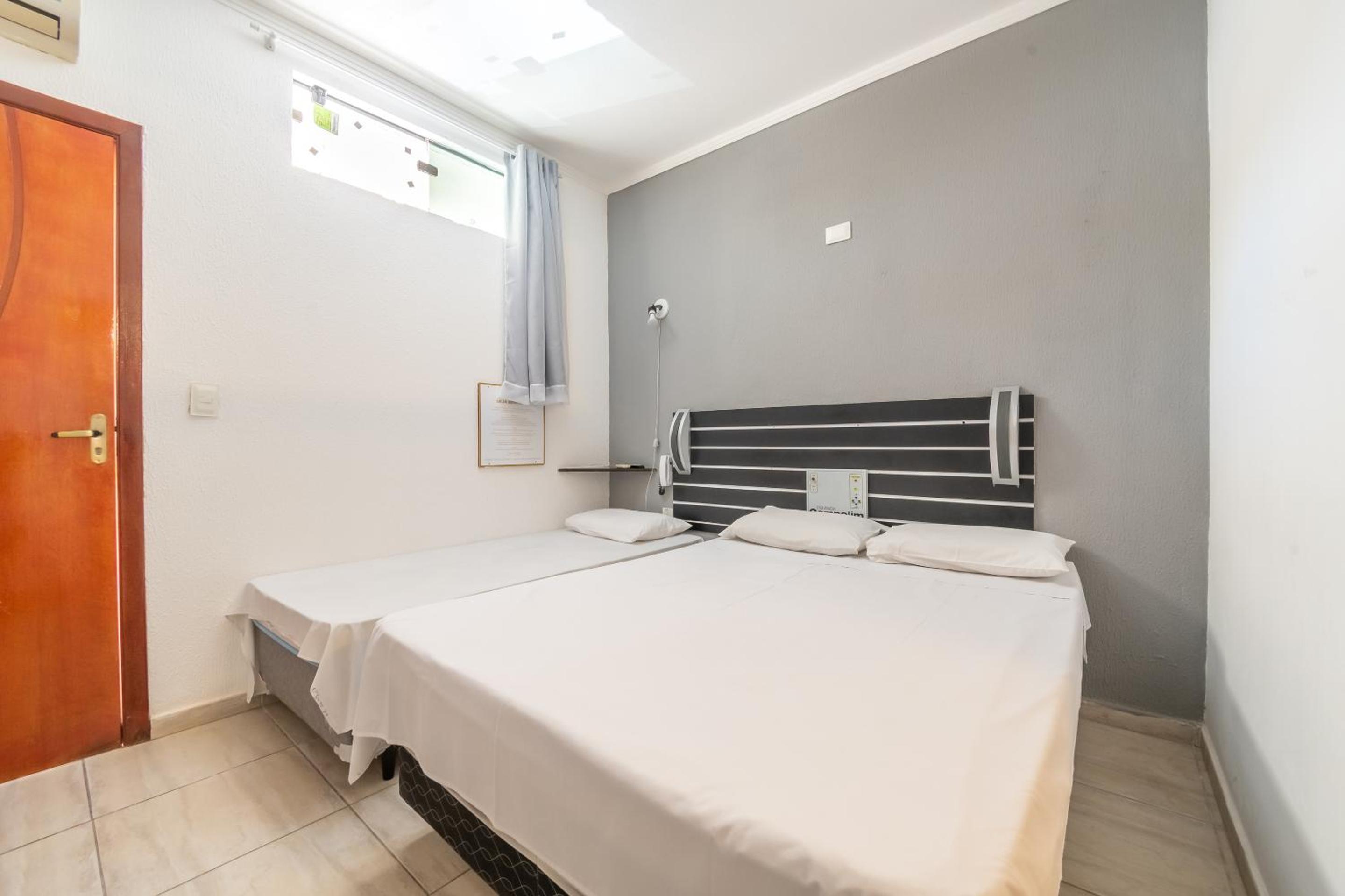 Standard Triple Room photo 3