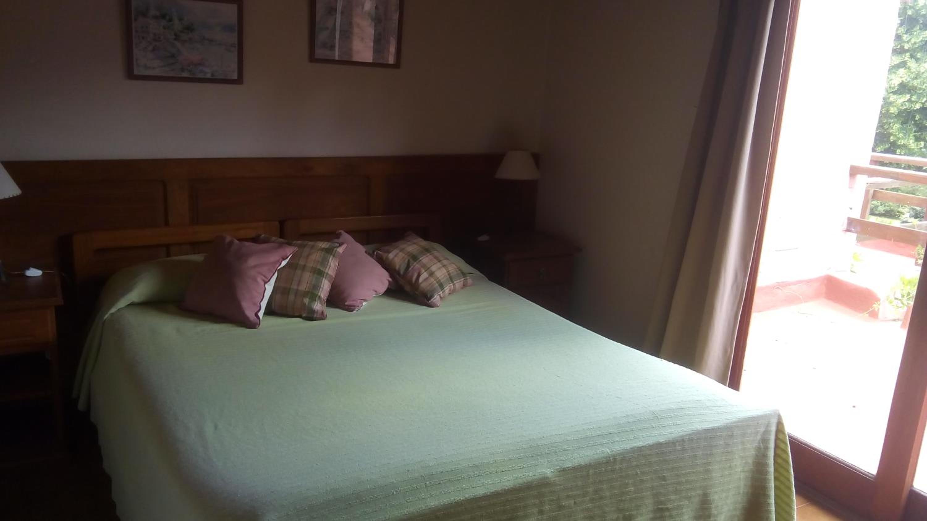 One-Bedroom Bungalow (6 Adults) photo 2