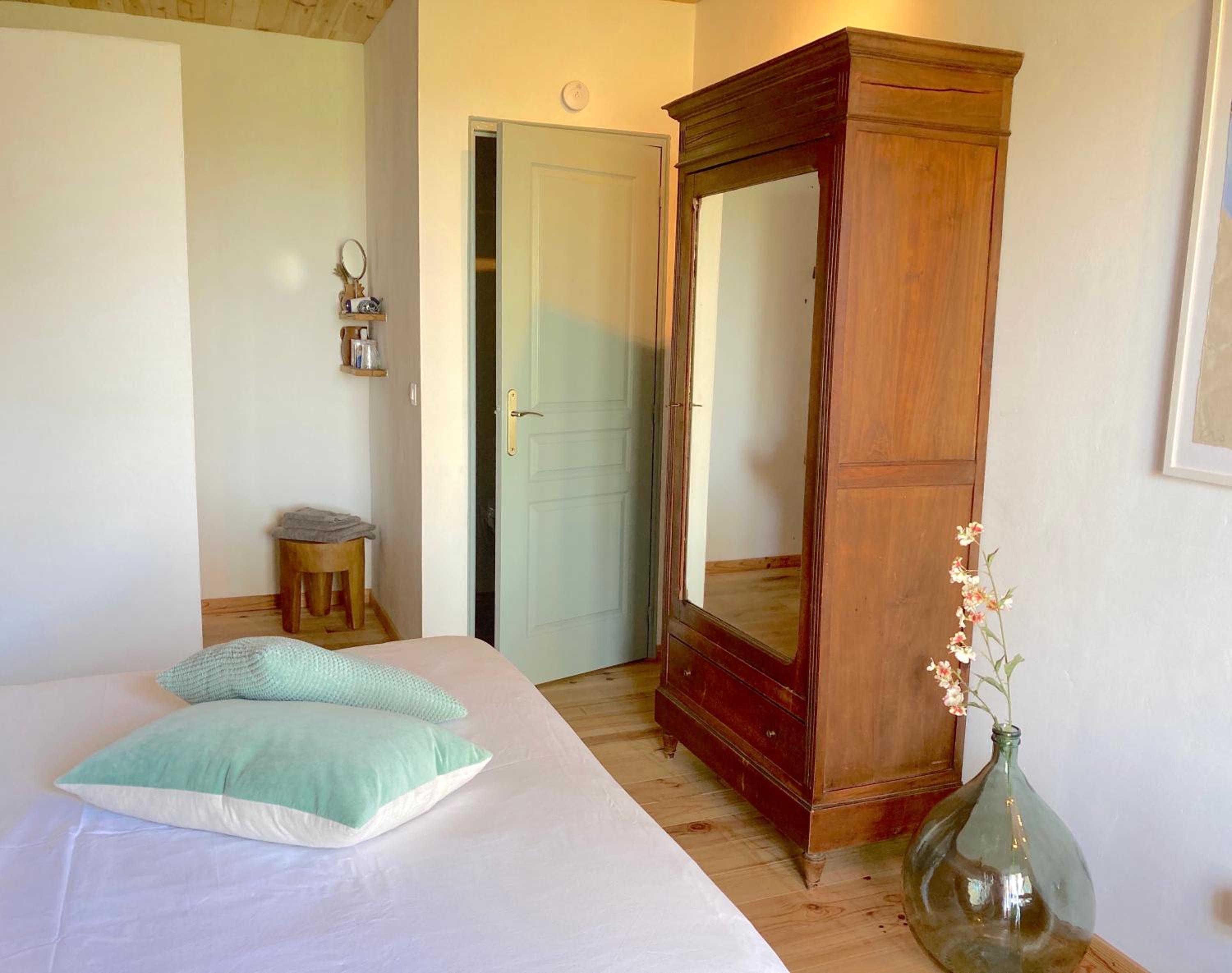 Double Room with Terrace - Photo 3