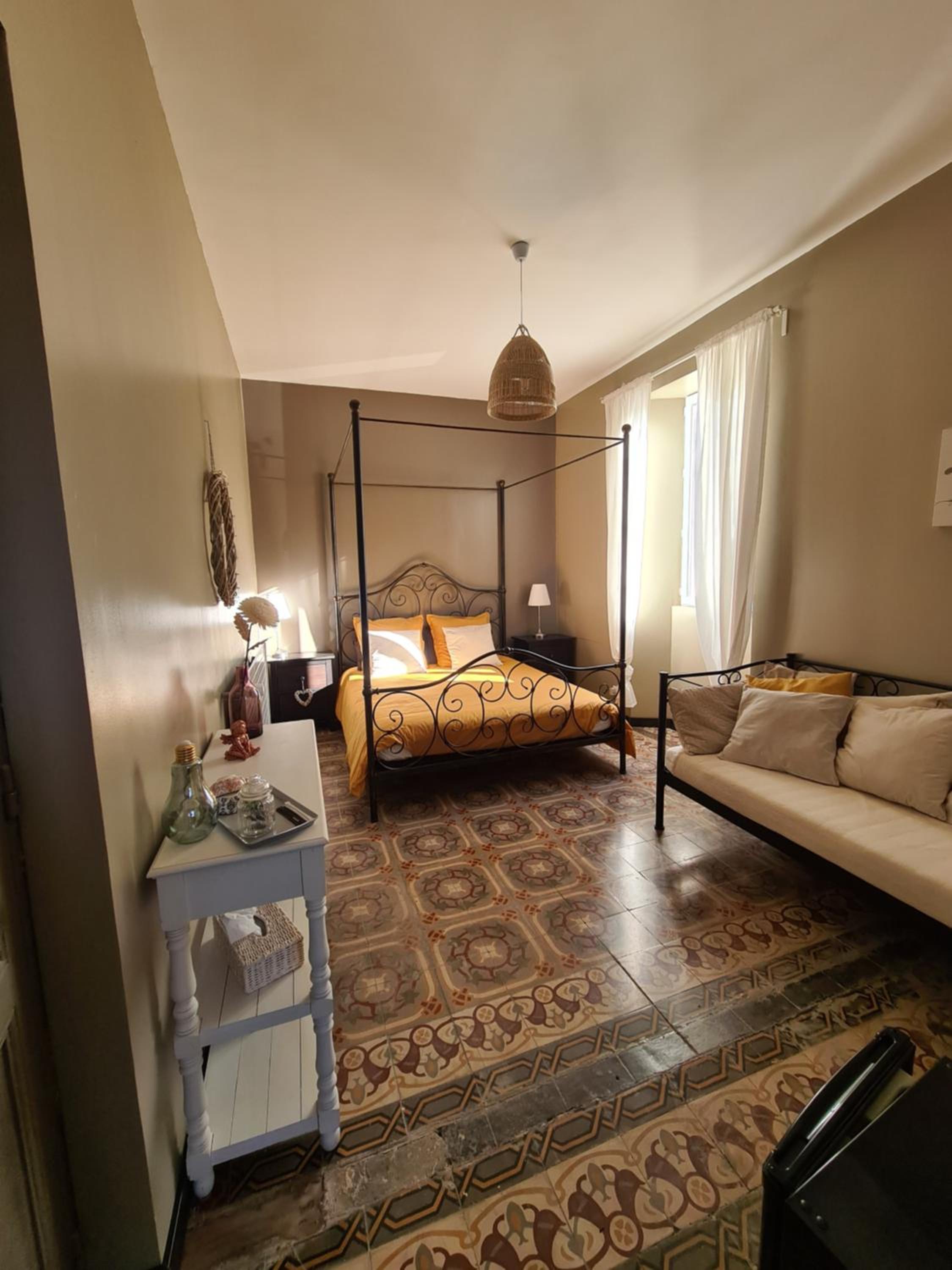 Large Double Room