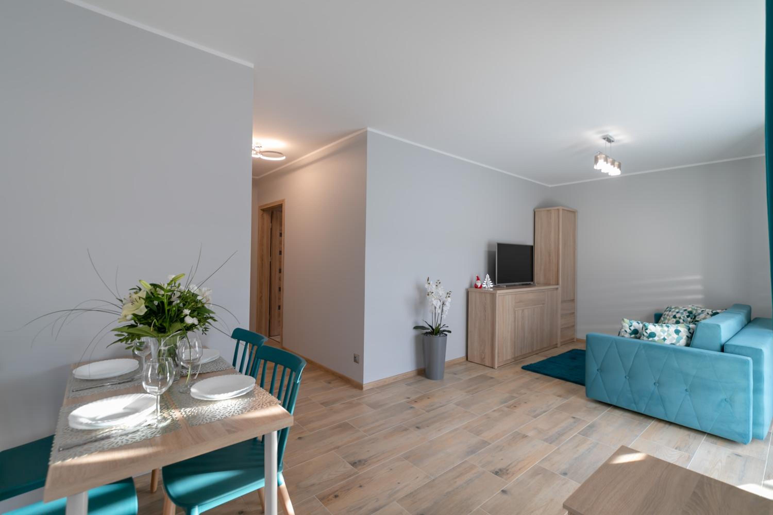 One-Bedroom Apartment - Photo 1