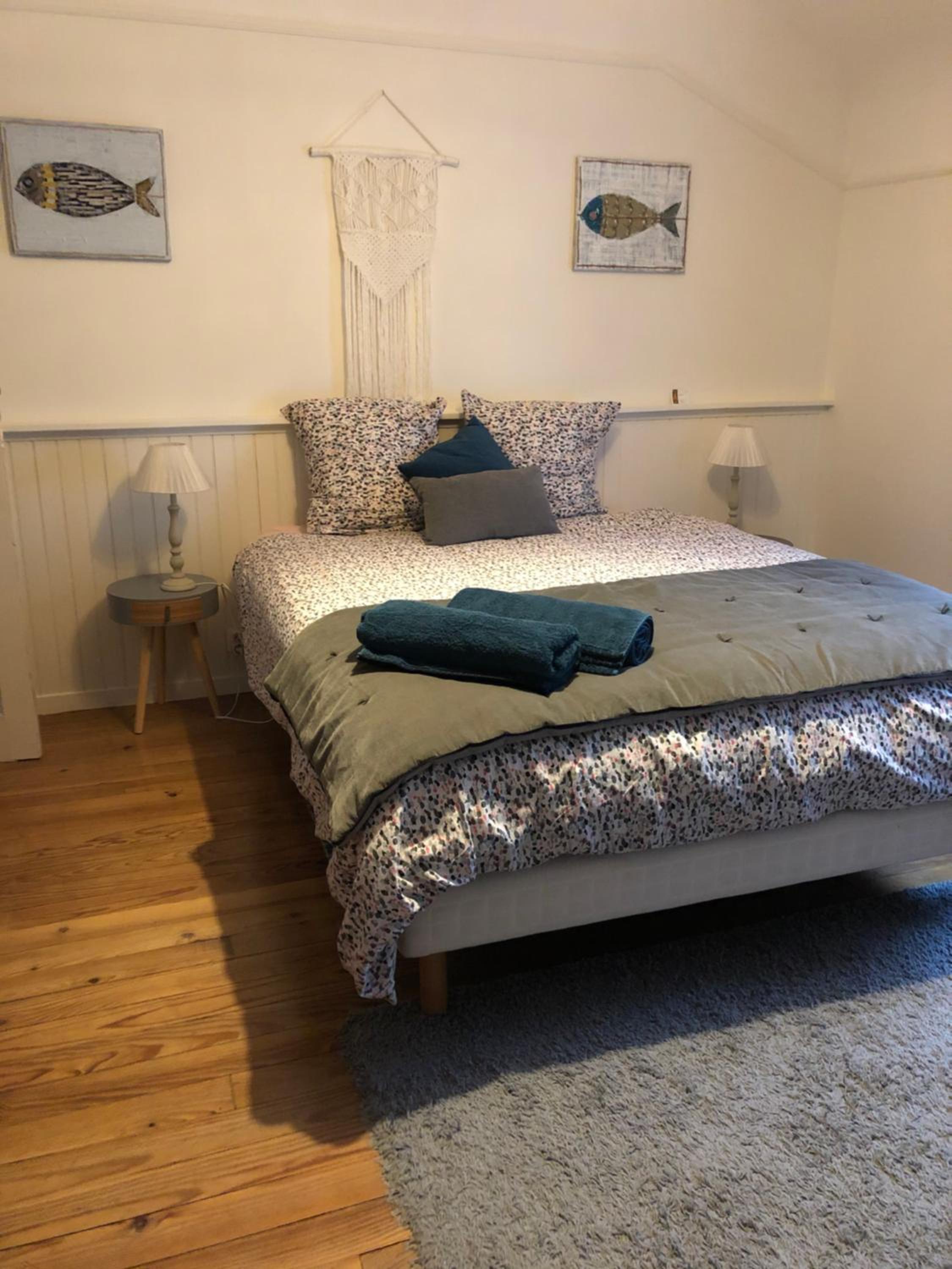 Standard King Room - Photo 2